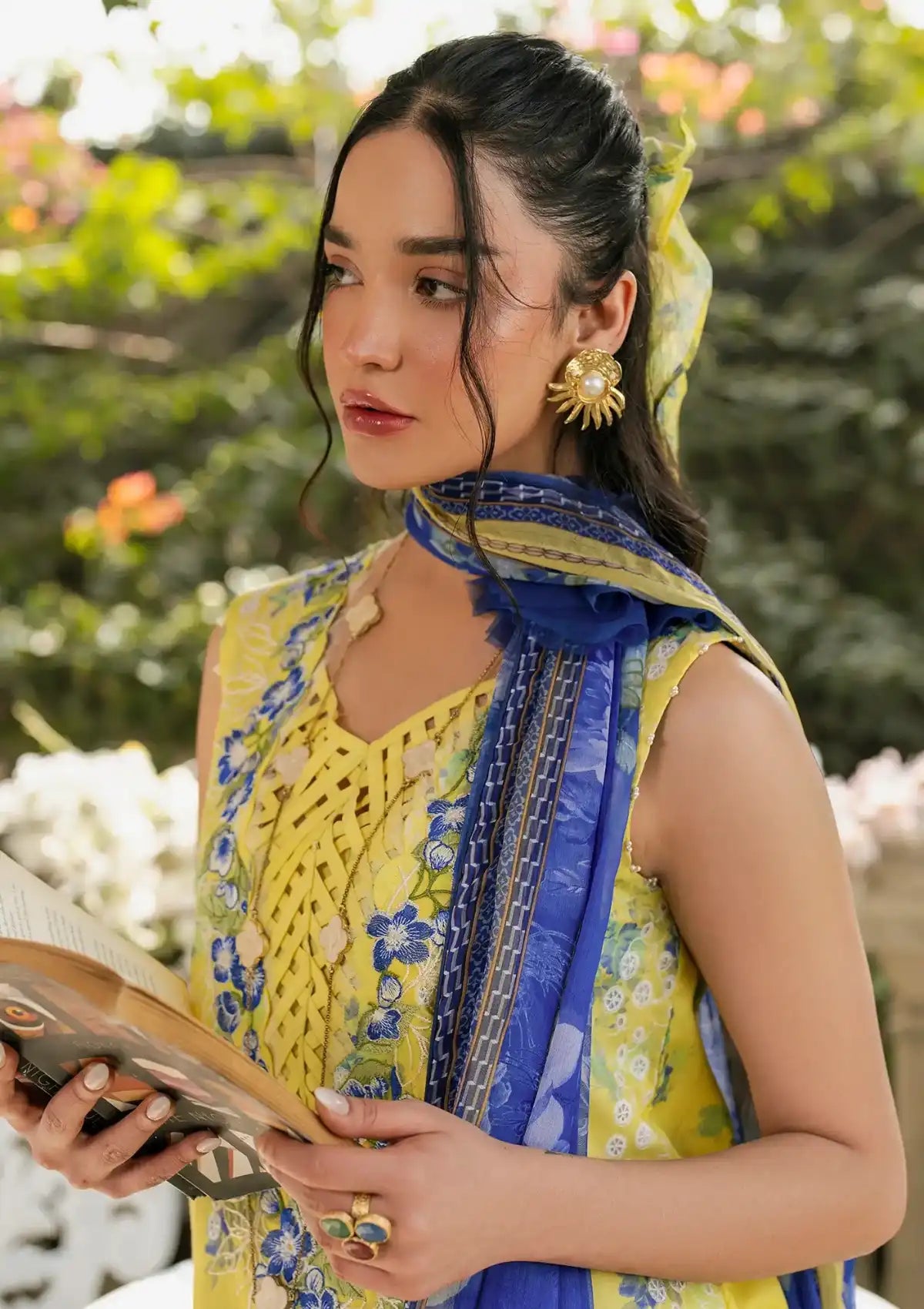 mohsin-saeed-fabrics-affordable-luxury-outfits-for-daily-formal-and-wedding-wear-This-product-is-from-asifa-nabeel-gulkari-summer25-gkl-15-sunlit-breeze-is-available-on-Mohsin-saeed-fabrics-website.