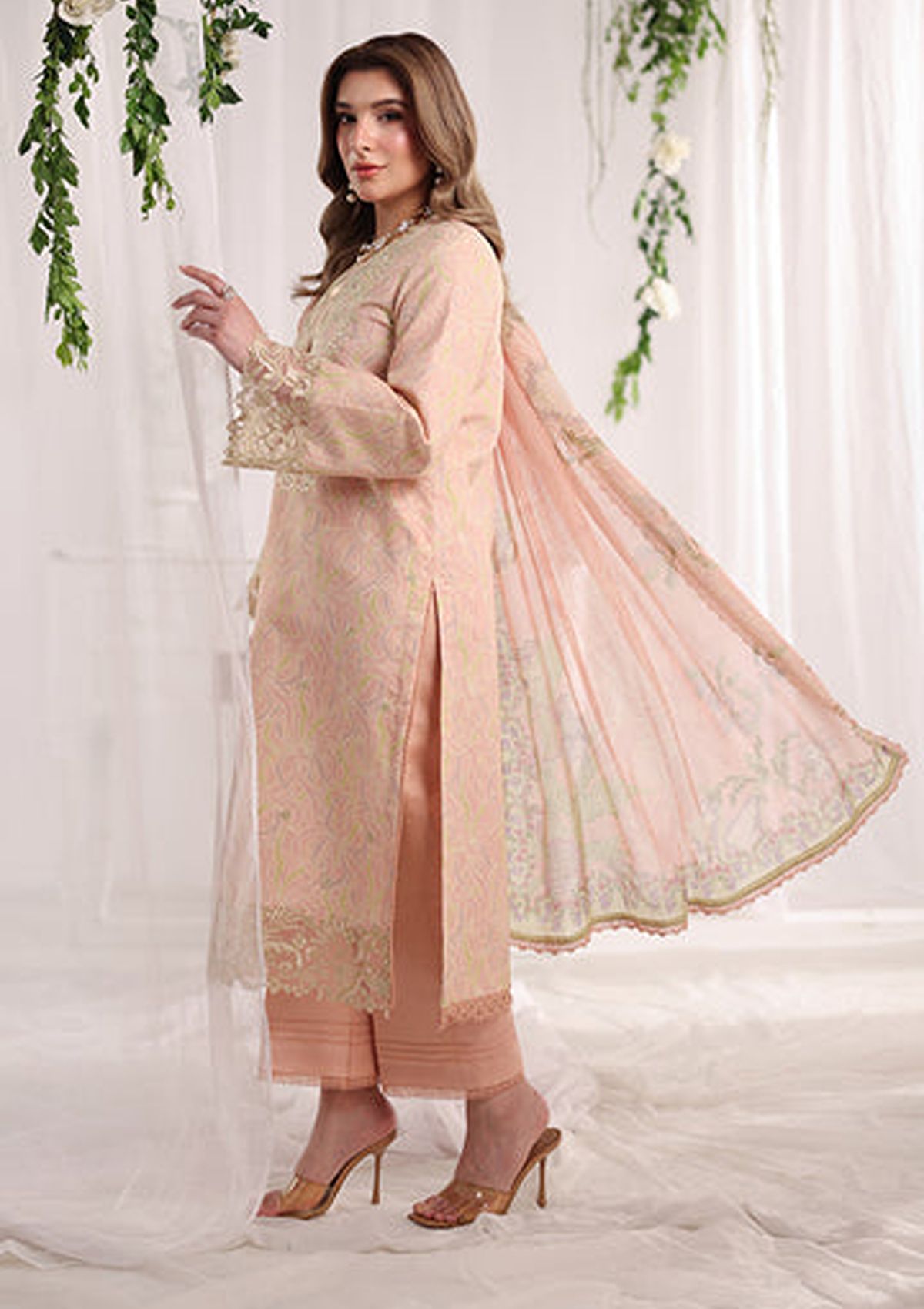 Rang Rasiya Nova Summer Edit'26 D-04 Gabriella