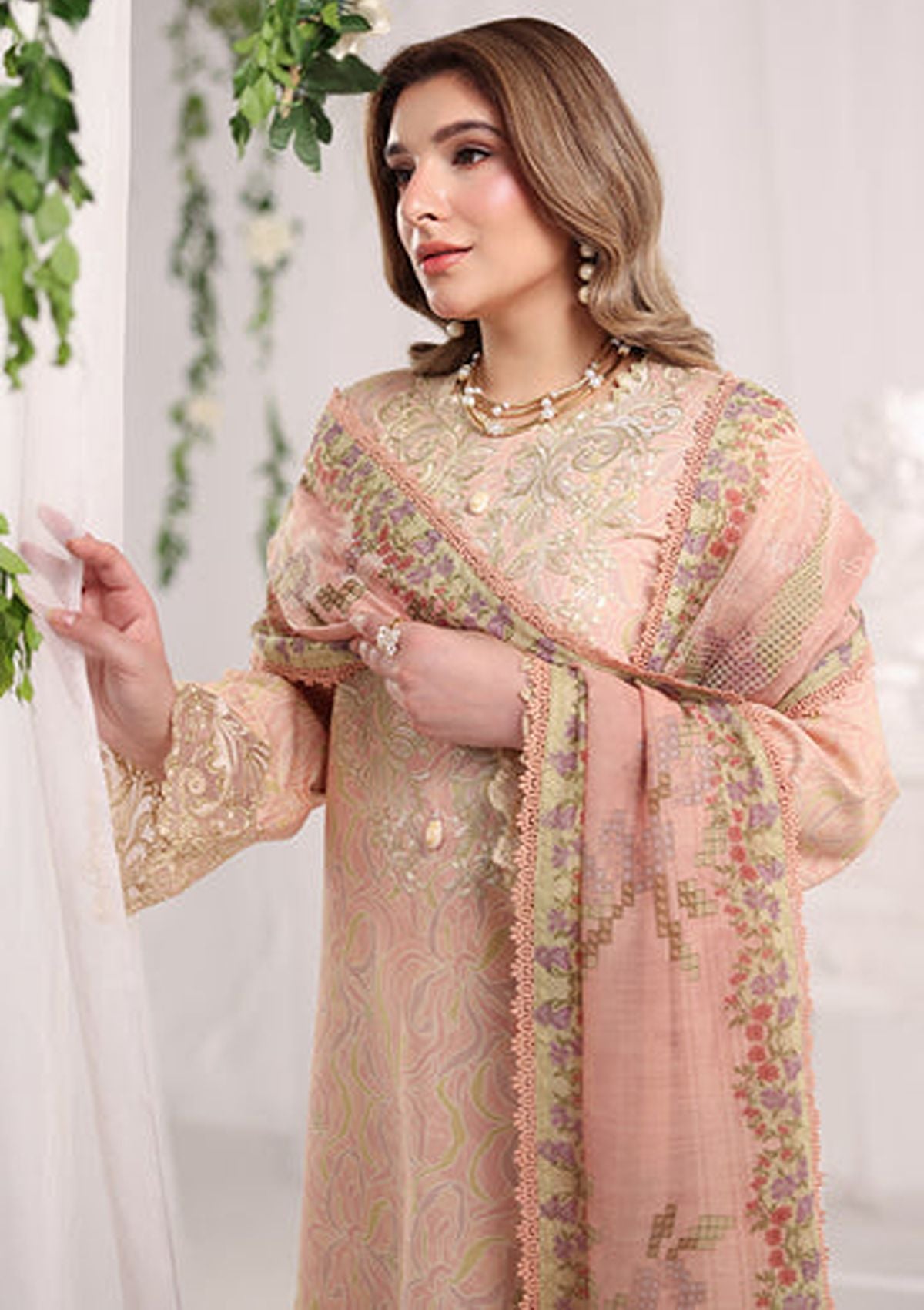 Rang Rasiya Nova Summer Edit'26 D-04 Gabriella