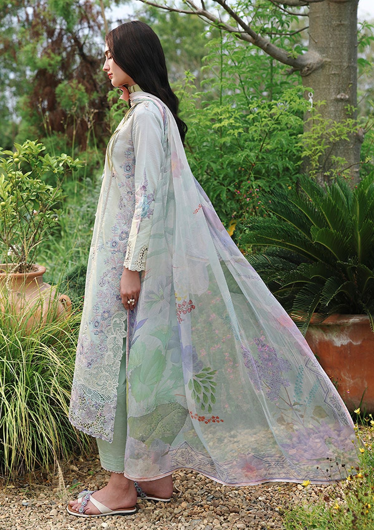 Mushq Hemline The Secret Garden Lawn'26 D-03 Garden Royale