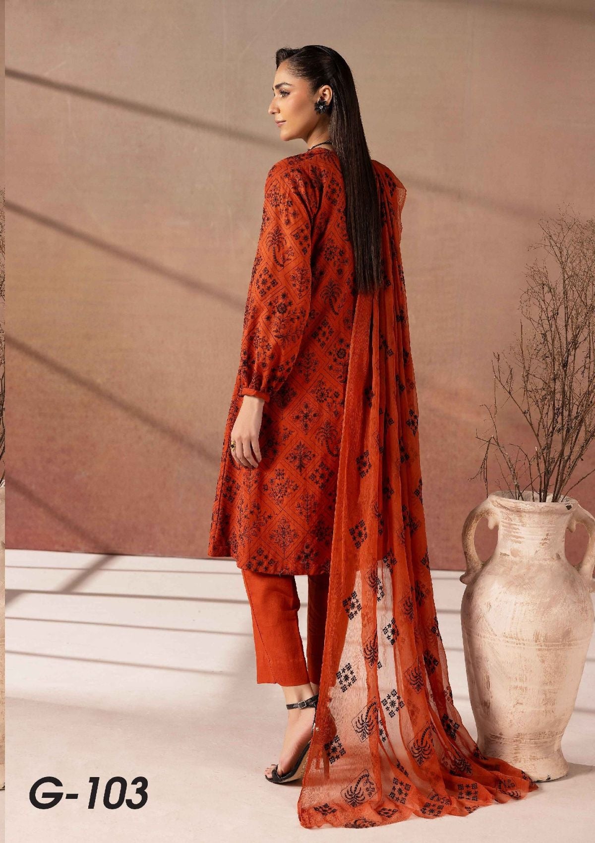 Khoobsurat Ghazal Emb Karandi By Nur'25 G-103