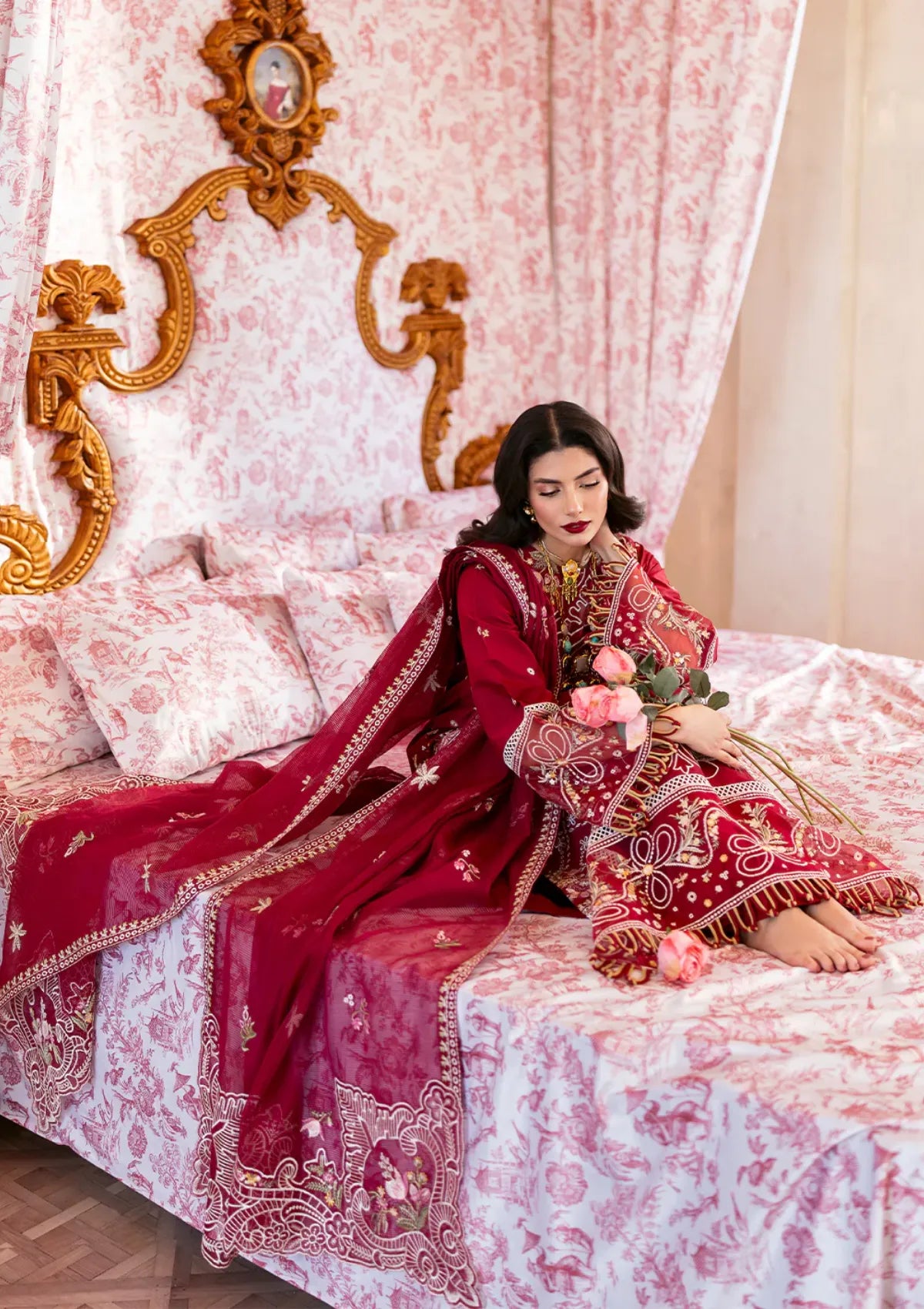 mohsin-saeed-fabrics-affordable-luxury-outfits-for-daily-formal-and-wedding-wear-This-product-is-from-mahnur-sophie-luxury-lawn25-d-06-ginny-is-available-on-Mohsin-saeed-fabrics-website.