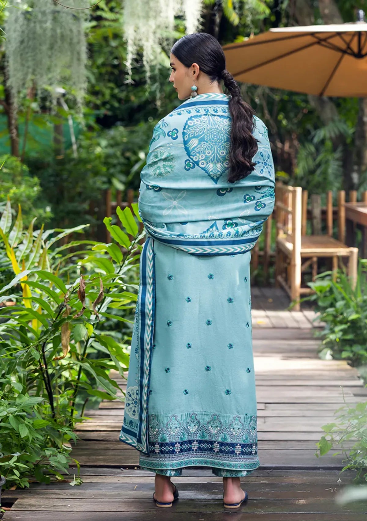 Mushq Hemline Symphony Karandi'25 D-06 Glided Hour