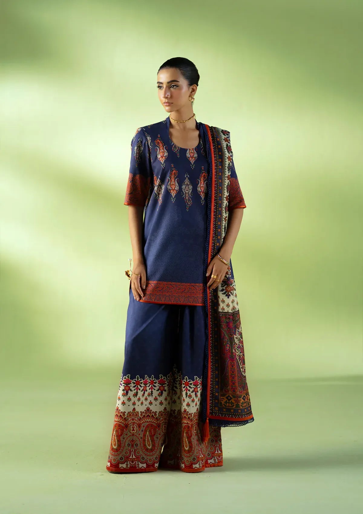 mohsin-saeed-fabrics-designer-daily-wear-formal-and-wedding-suits-within-budget-This-product-is-from-saira-rizwan-joolie-prints25-jpu25-02-cloud-nine-is-available-on-Mohsin-saeed-fabrics-website.