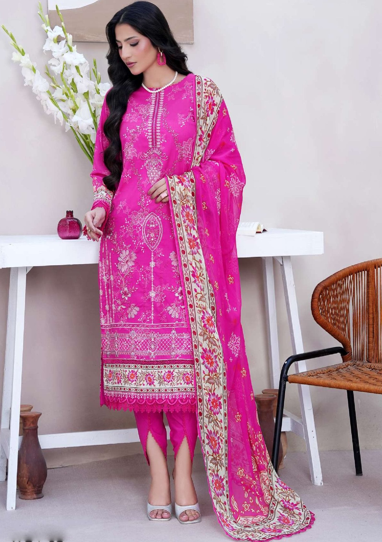 Hoor By Wania Summer Lawn Vol-1'26 WL-81
