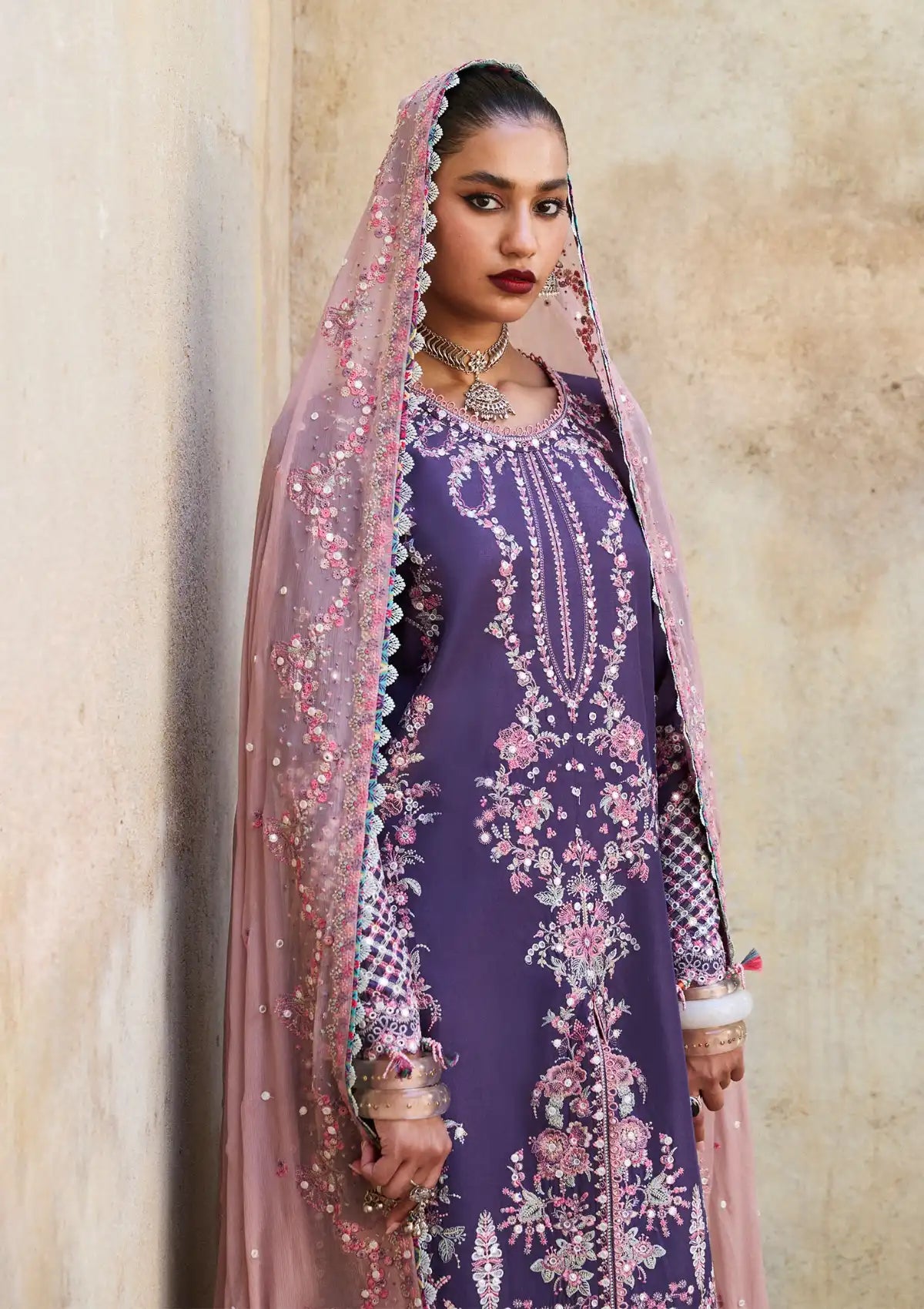 mohsin-saeed-fabrics-is-selling-online-and-in stores-Luxury-daily-wear-wedding-wear-formal-wear-in-budgeted-price-This-product-is-from-hussain-rehar-luxury-lawn25-irris-is-available-on-Mohsin-saeed-fabrics-website.