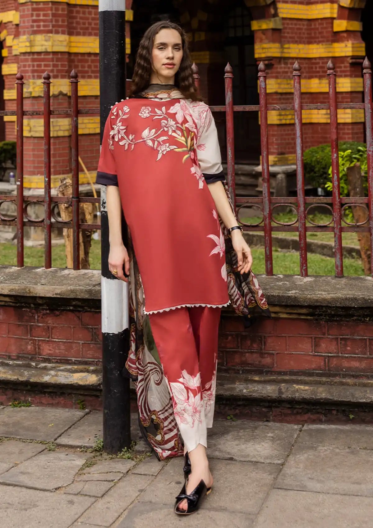 mohsin-saeed-fabrics-luxury-fashion-collection-daily-wear-wedding-and-formal-in-budget-This-product-is-from-mushq-hemline-la-dolce25-10a-fiorella-is-available-on-Mohsin-saeed-fabrics-website.