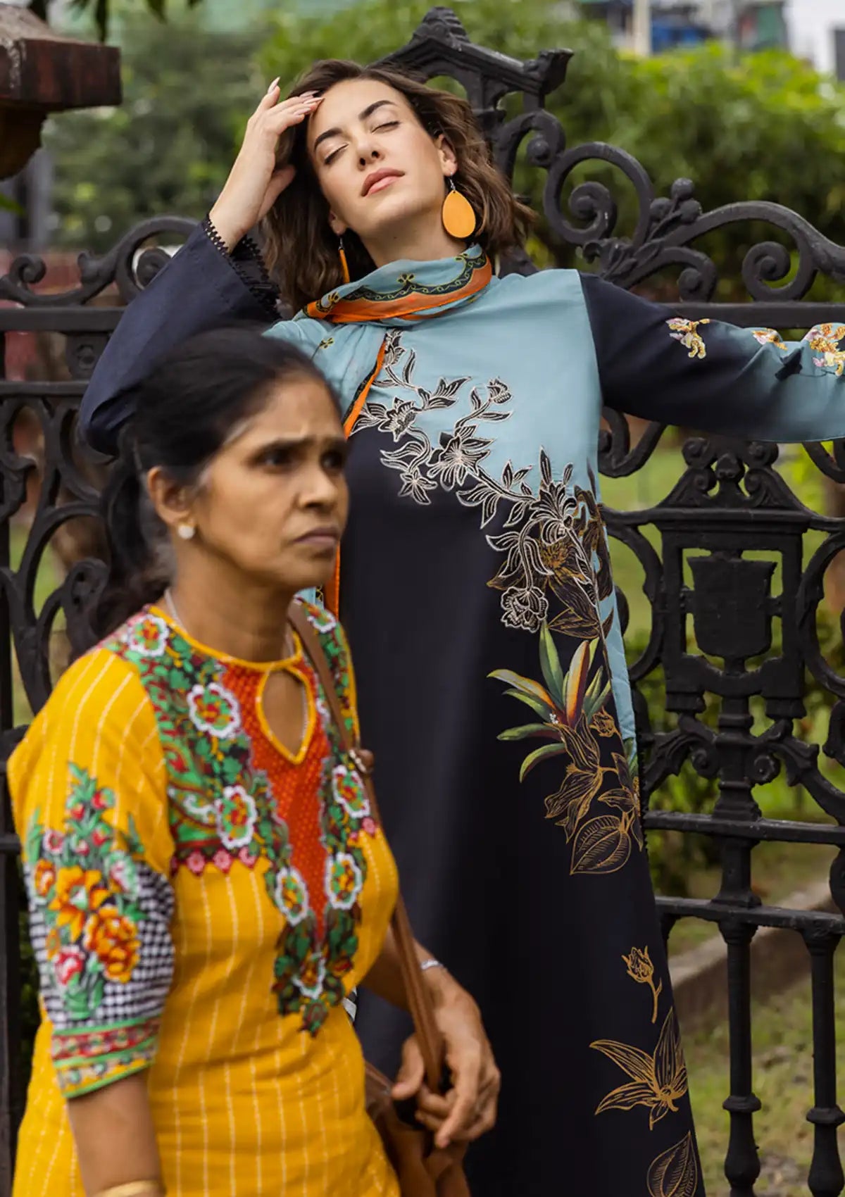 mohsin-saeed-fabrics-luxury-fashion-collection-daily-wear-wedding-and-formal-in-budget-This-product-is-from-mushq-hemline-la-dolce25-10b-paula-is-available-on-Mohsin-saeed-fabrics-website.