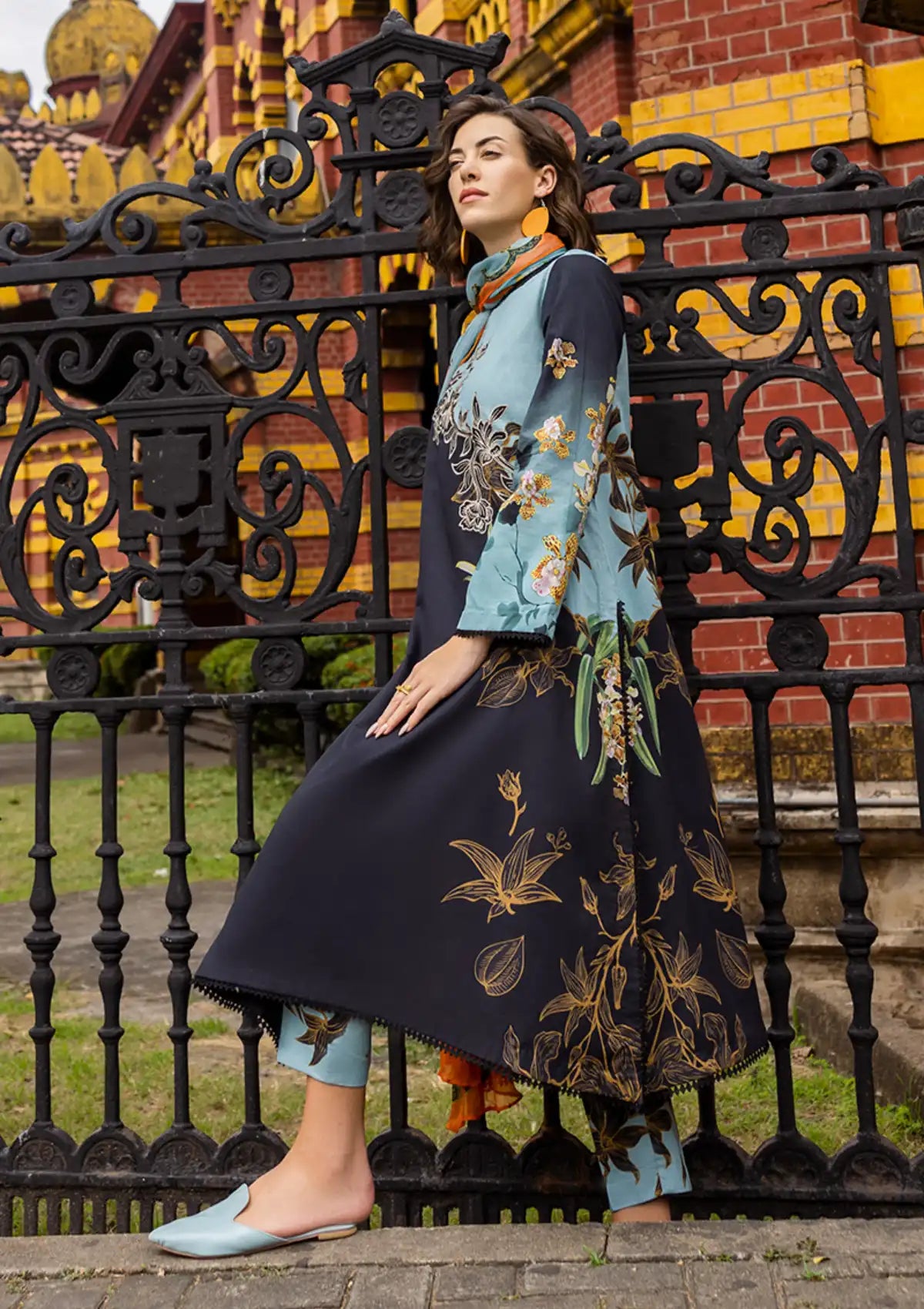 mohsin-saeed-fabrics-luxury-fashion-collection-daily-wear-wedding-and-formal-in-budget-This-product-is-from-mushq-hemline-la-dolce25-10b-paula-is-available-on-Mohsin-saeed-fabrics-website.