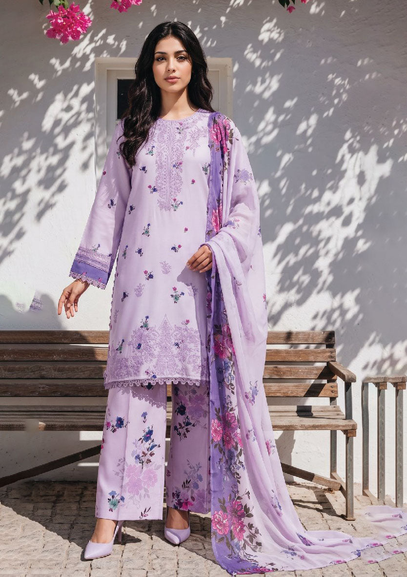 Sanam Saeed Aveline Karandi'26 -Sylvie
