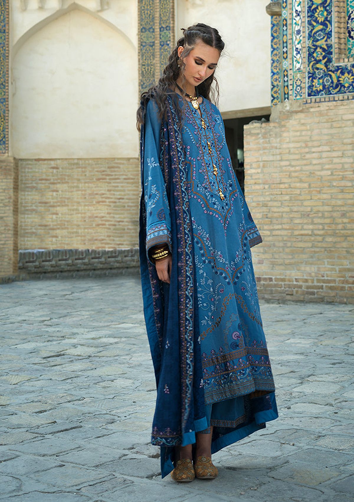 Mushq Hemline Bukhara Winter Edit'26 D-04 Heritage Haze