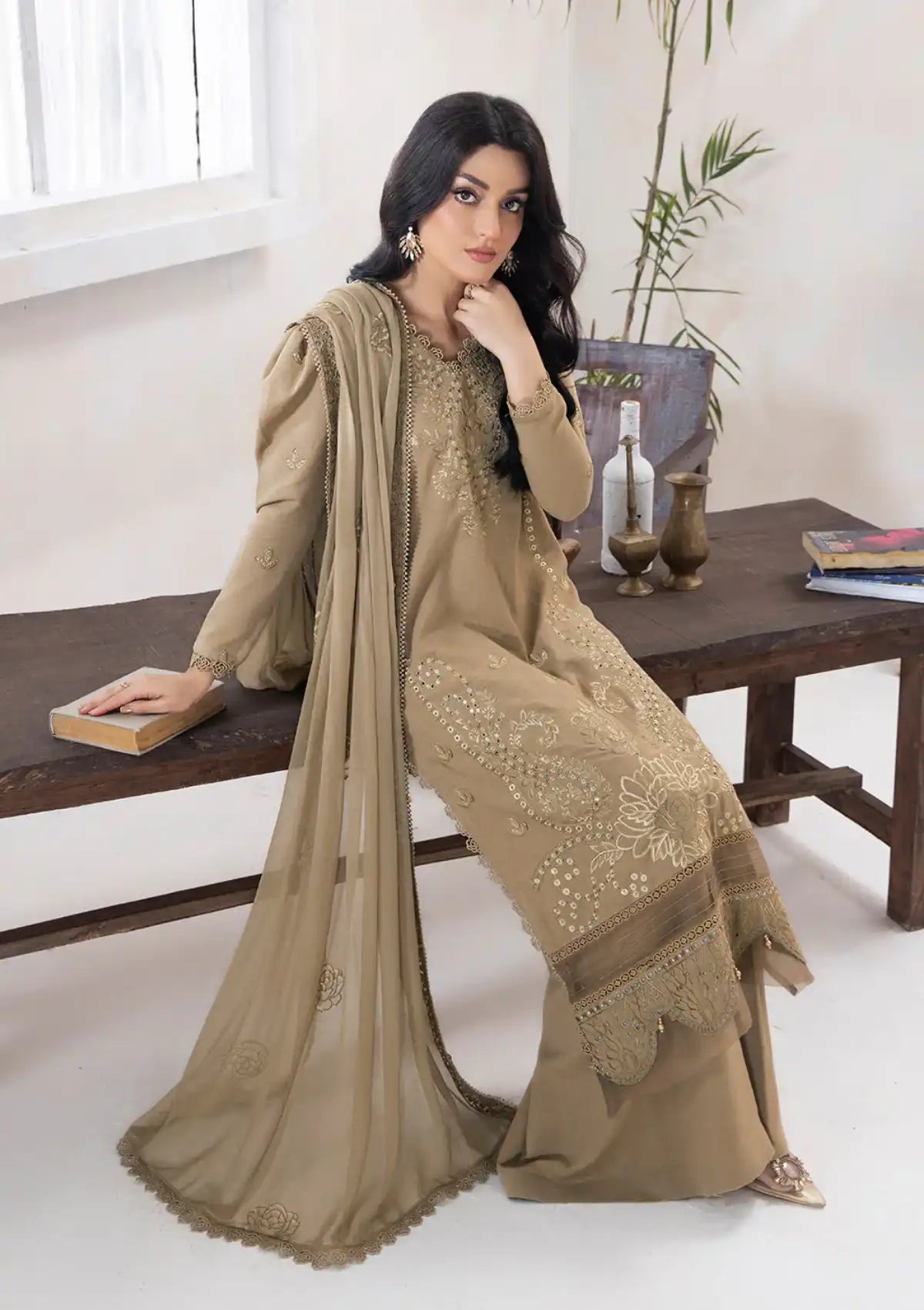 lLana by Panache Emb Karandi'24 D-02