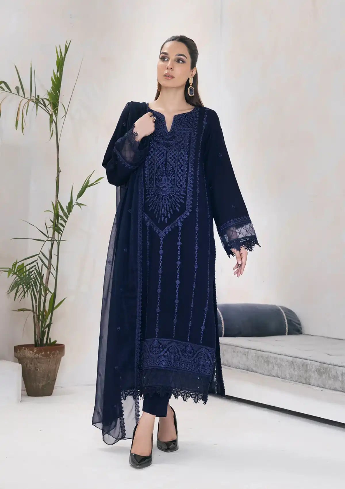 lLana by Panache Emb Karandi'24 D-05