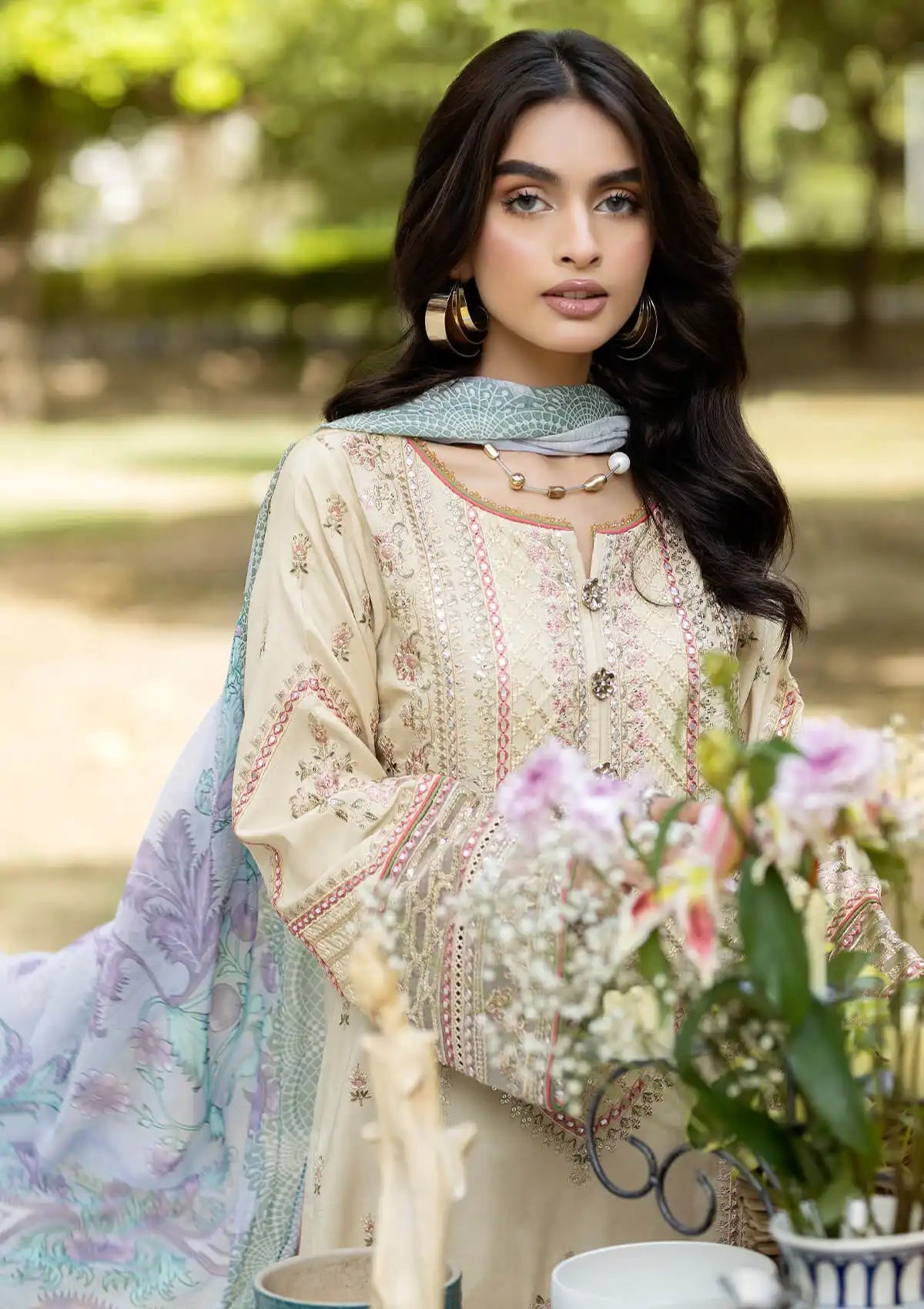 Imrozia Serene Jaan-e-Ada Lawn'24 IPL-01 Manan - Mohsin Saeed Fabrics