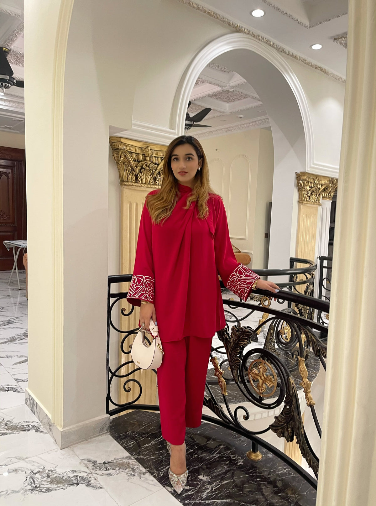 Tunic clothes 
Tunic clothing
Tunic shirts
Tunic pant suits
red embroidered knot set,Uk delivery ,delivery all over the pakistan,best clothing brand in Pakistan, Pakistani brand delivering to uk,uk shipment  