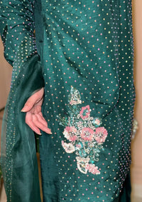 mohsin-saeed-fabrics-is-selling-online-and-in stores-Luxury-daily-wear-wedding-wear-formal-wear-in-budgeted-price-This-product-is-from-sidra-fahad-elianna25-sf-229-is-available-on-Mohsin-saeed-fabrics-website.