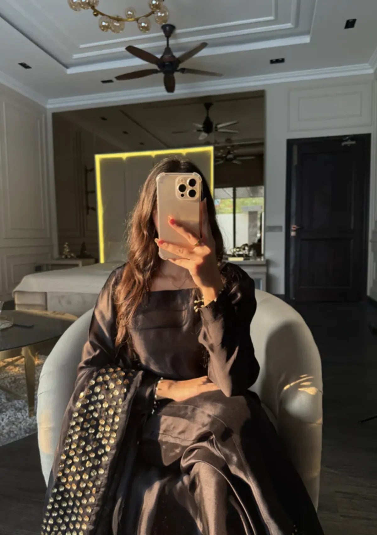 mohsin-saeed-fabrics-is-selling-online-and-in stores-Luxury-daily-wear-wedding-wear-formal-wear-in-budgeted-price-This-product-is-from-sidra-fahad-elianna25-sf-214-is-available-on-Mohsin-saeed-fabrics-website.