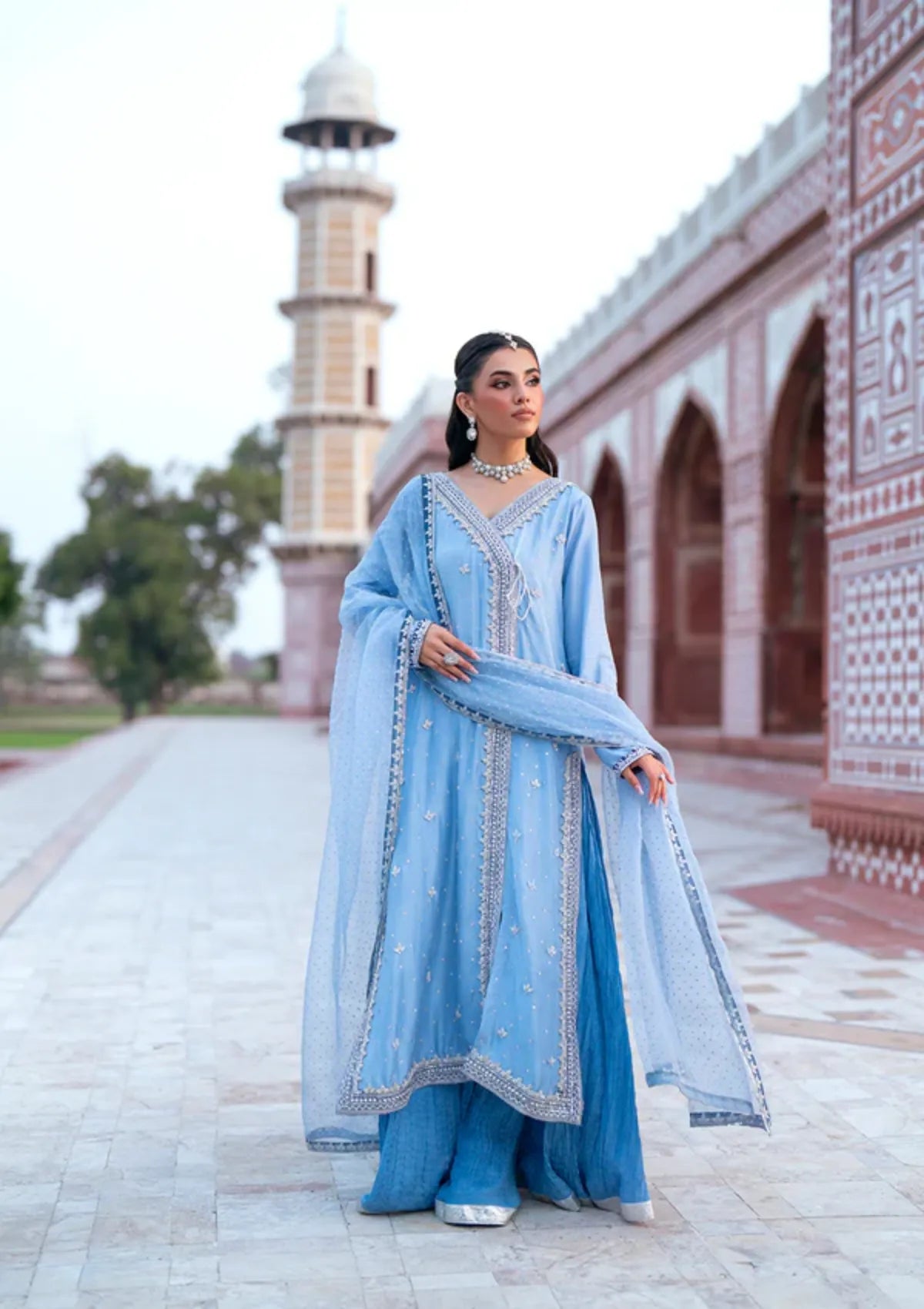 mohsin-saeed-fabrics-is-selling-online-and-in stores-Luxury-daily-wear-wedding-wear-formal-wear-in-budgeted-price-This-product-is-from-sidra-fahad-noor-e-jahan-luxury-formal25-sf-261-is-available-on-Mohsin-saeed-fabrics-website.