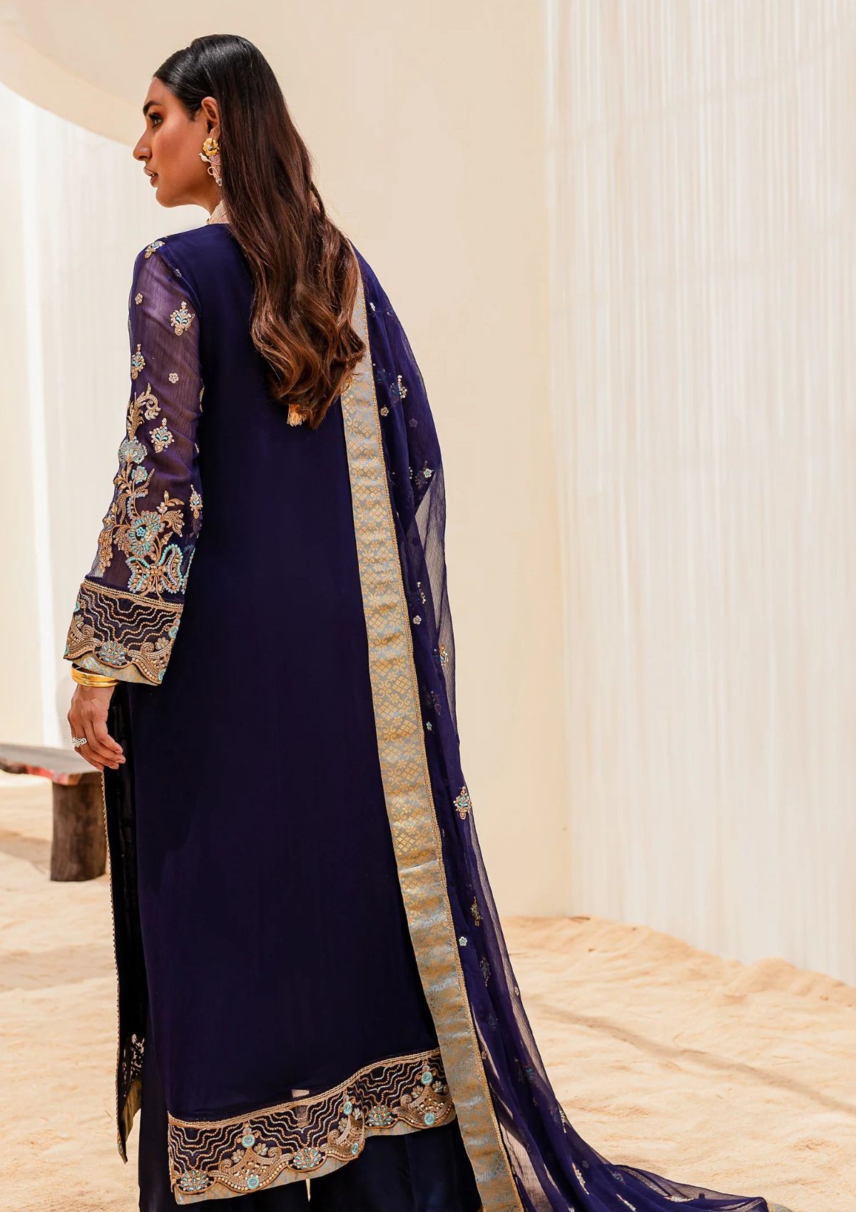 Sejal By Mashq'23 OCEAN CAVERN (QS-505)