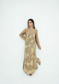 mohsin-saeed-fabrics-is-selling-online-and-in stores-Luxury-daily-wear-wedding-wear-formal-wear-in-budgeted-price-This-product-is-from-sidra-fahad-noor-e-jahan-luxury-formal25-sf-271-is-available-on-Mohsin-saeed-fabrics-website.