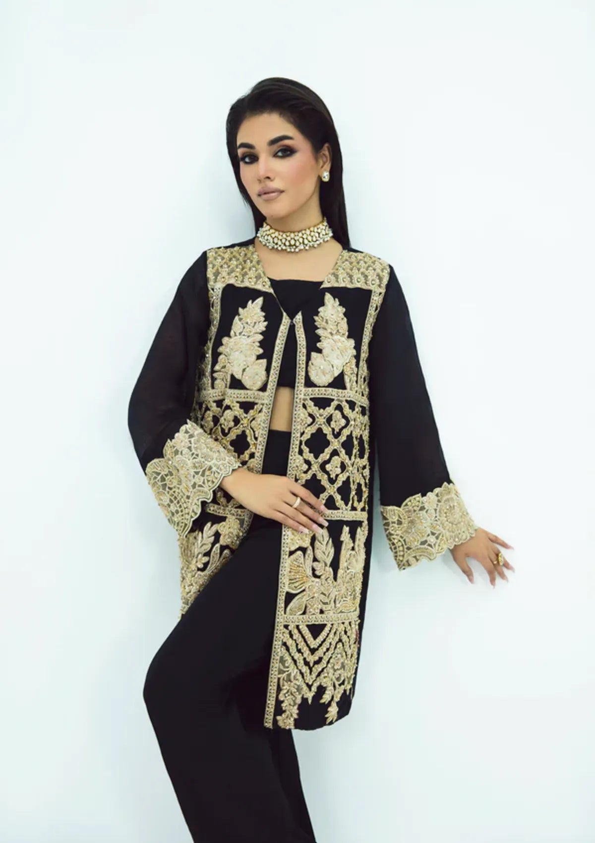 mohsin-saeed-fabrics-is-selling-online-and-in stores-Luxury-daily-wear-wedding-wear-formal-wear-in-budgeted-price-This-product-is-from-sidra-fahad-noor-e-jahan-luxury-formal25-sf-272-is-available-on-Mohsin-saeed-fabrics-website.