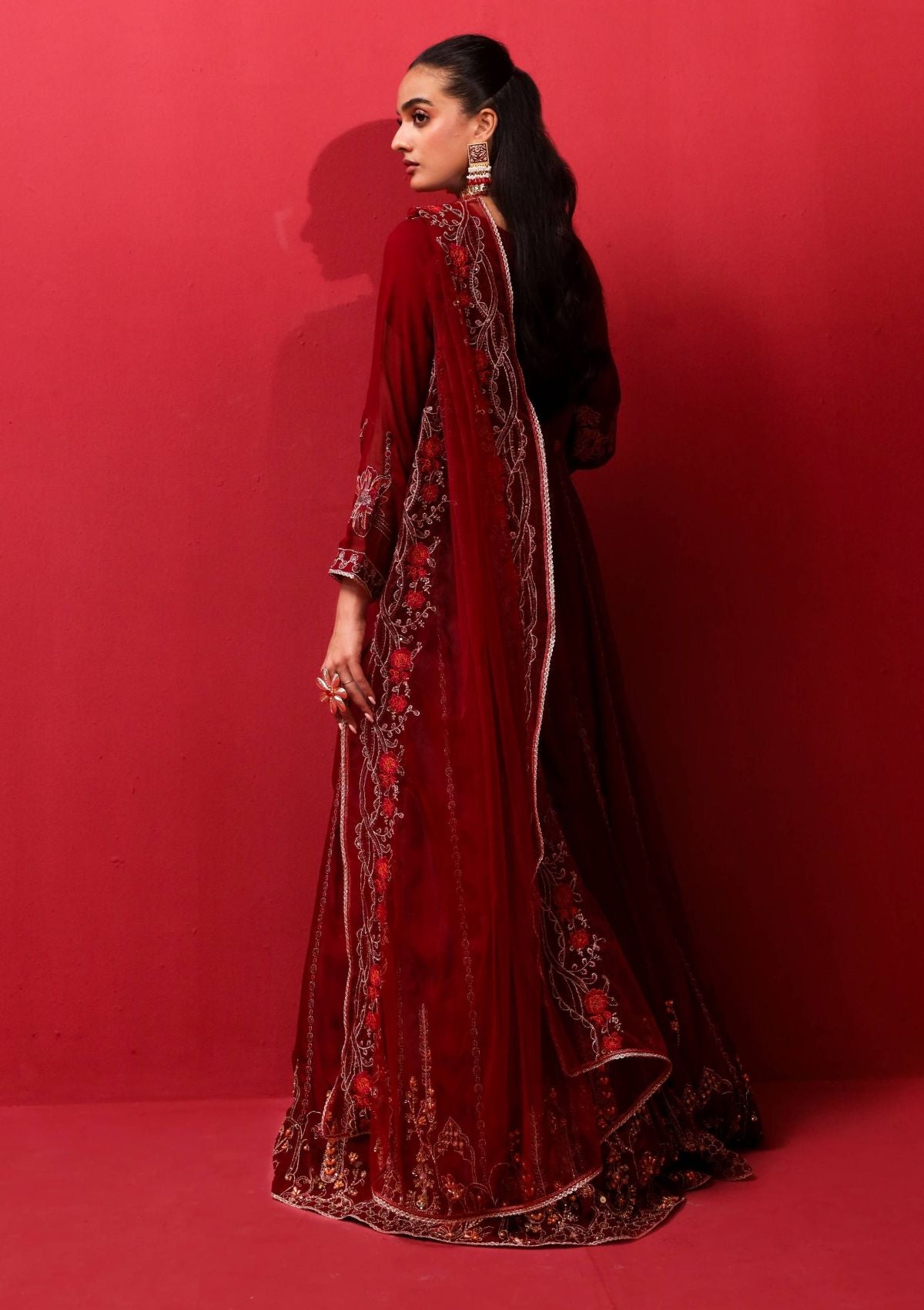 Clothere By Anam Maison La Rogue Formals'25 D-006