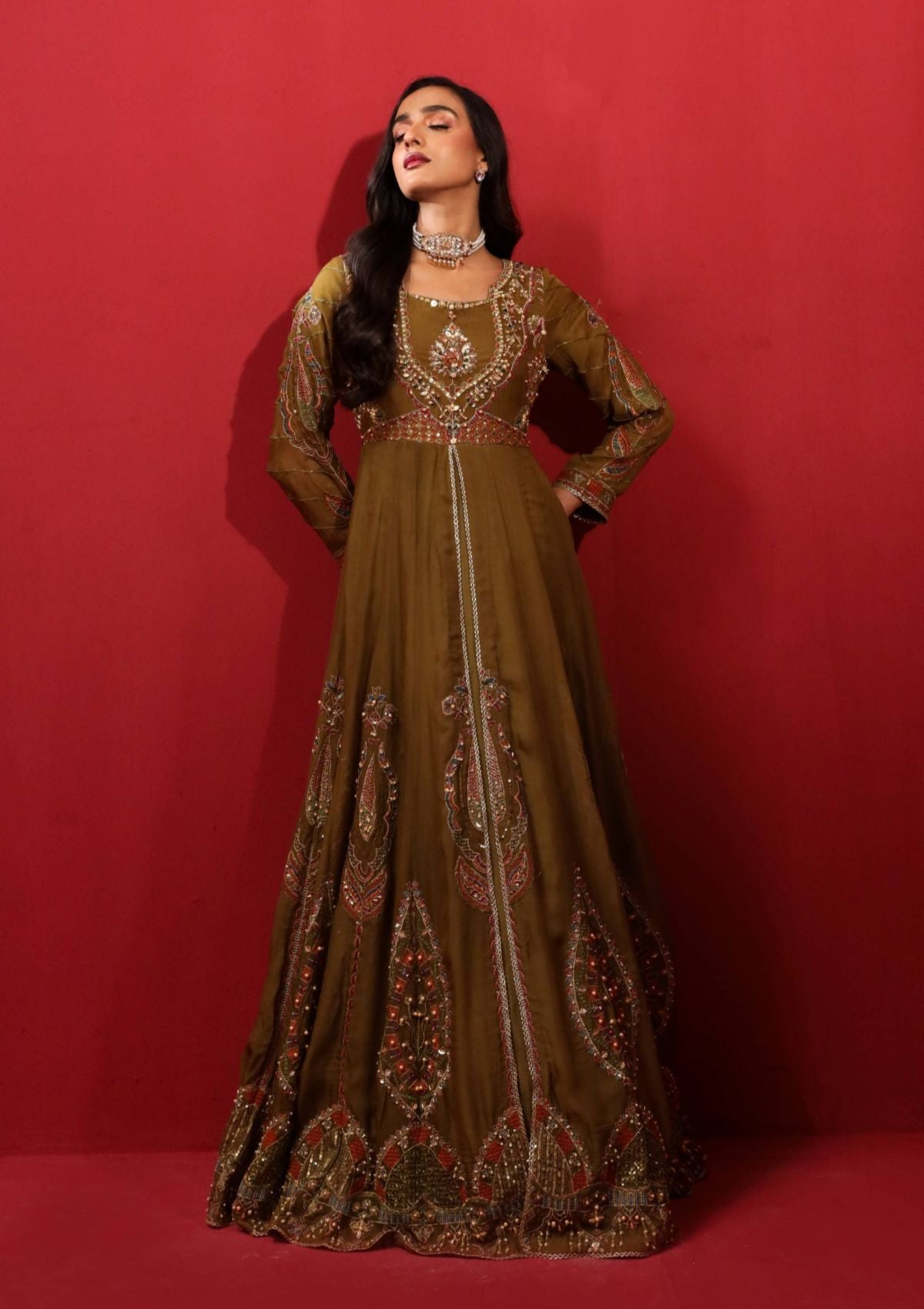 Clothere By Anam Maison La Rogue Formals'25 D-009