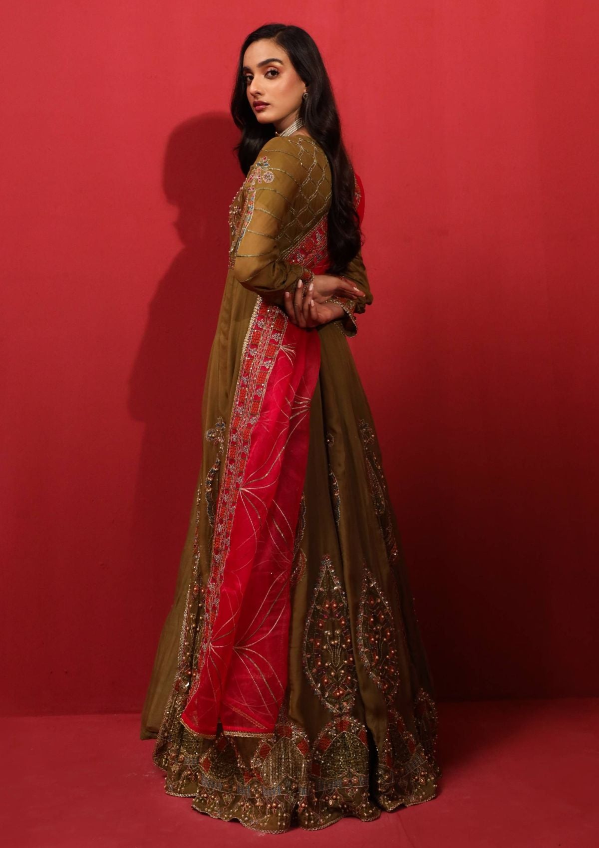 Clothere By Anam Maison La Rogue Formals'25 D-009