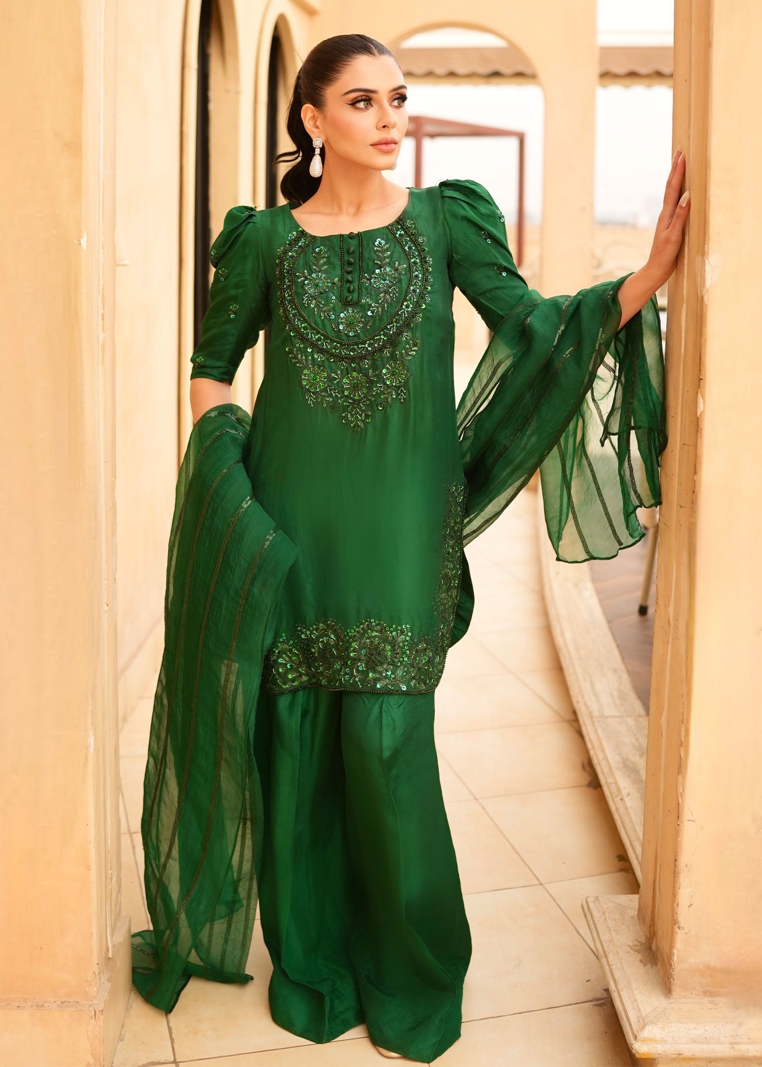 mohsin-saeed-fabrics-is-selling-online-and-in stores-Luxury-daily-wear-wedding-wear-formal-wear-in-budgeted-price-This-product-is-from-maria-osama-khan-luxury-pret-emerald-green-is-available-on-Mohsin-saeed-fabrics-website.