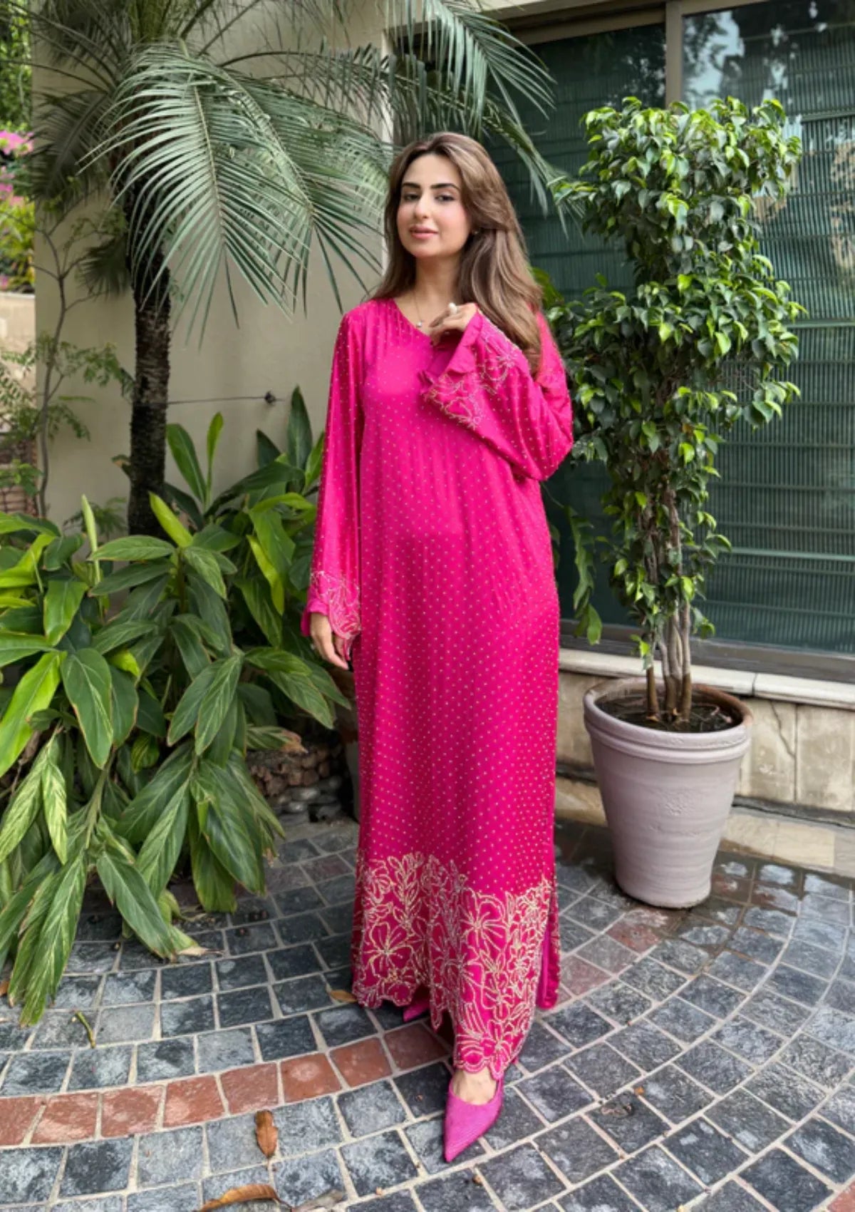 mohsin-saeed-fabrics-luxury-fashion-collection-daily-wear-wedding-and-formal-in-budget-This-product-is-from-sidra-fahad-silk-kaftan25-sf-252-is-available-on-Mohsin-saeed-fabrics-website.