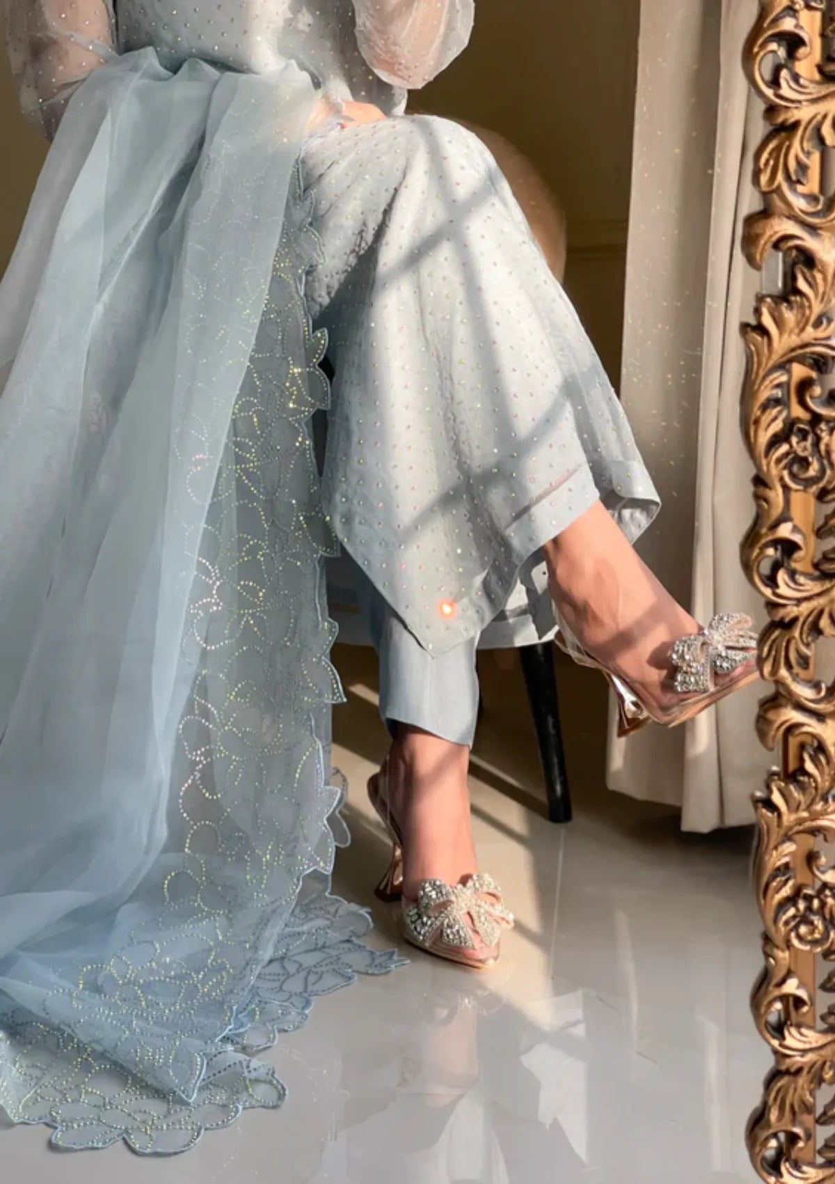 mohsin-saeed-fabrics-is-selling-online-and-in stores-Luxury-daily-wear-wedding-wear-formal-wear-in-budgeted-price-This-product-is-from-sidra-fahad-elianna25-sf-189-is-available-on-Mohsin-saeed-fabrics-website.