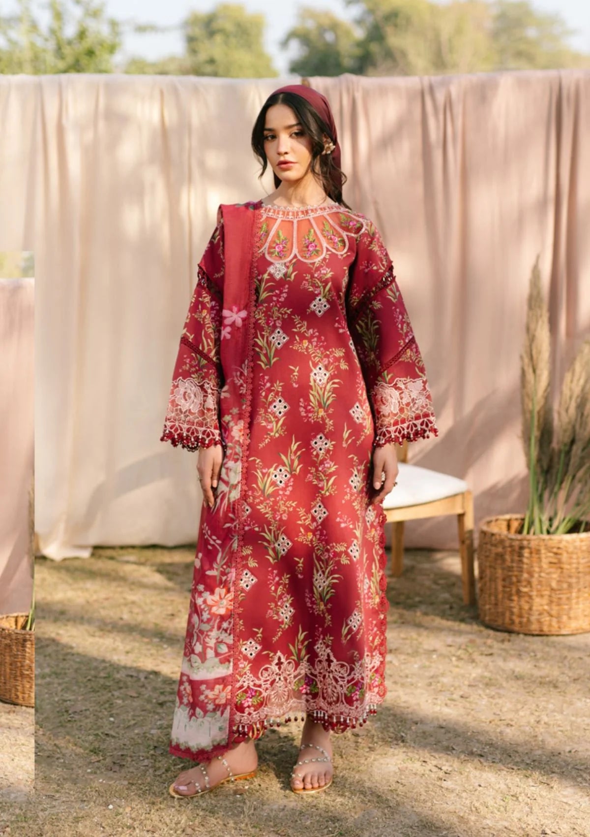 mohsin-saeed-fabrics-affordable-luxury-outfits-for-daily-formal-and-wedding-wear-This-product-is-from-parishay-ivy-bloom-lawn25-ivy-02-is-available-on-Mohsin-saeed-fabrics-website.