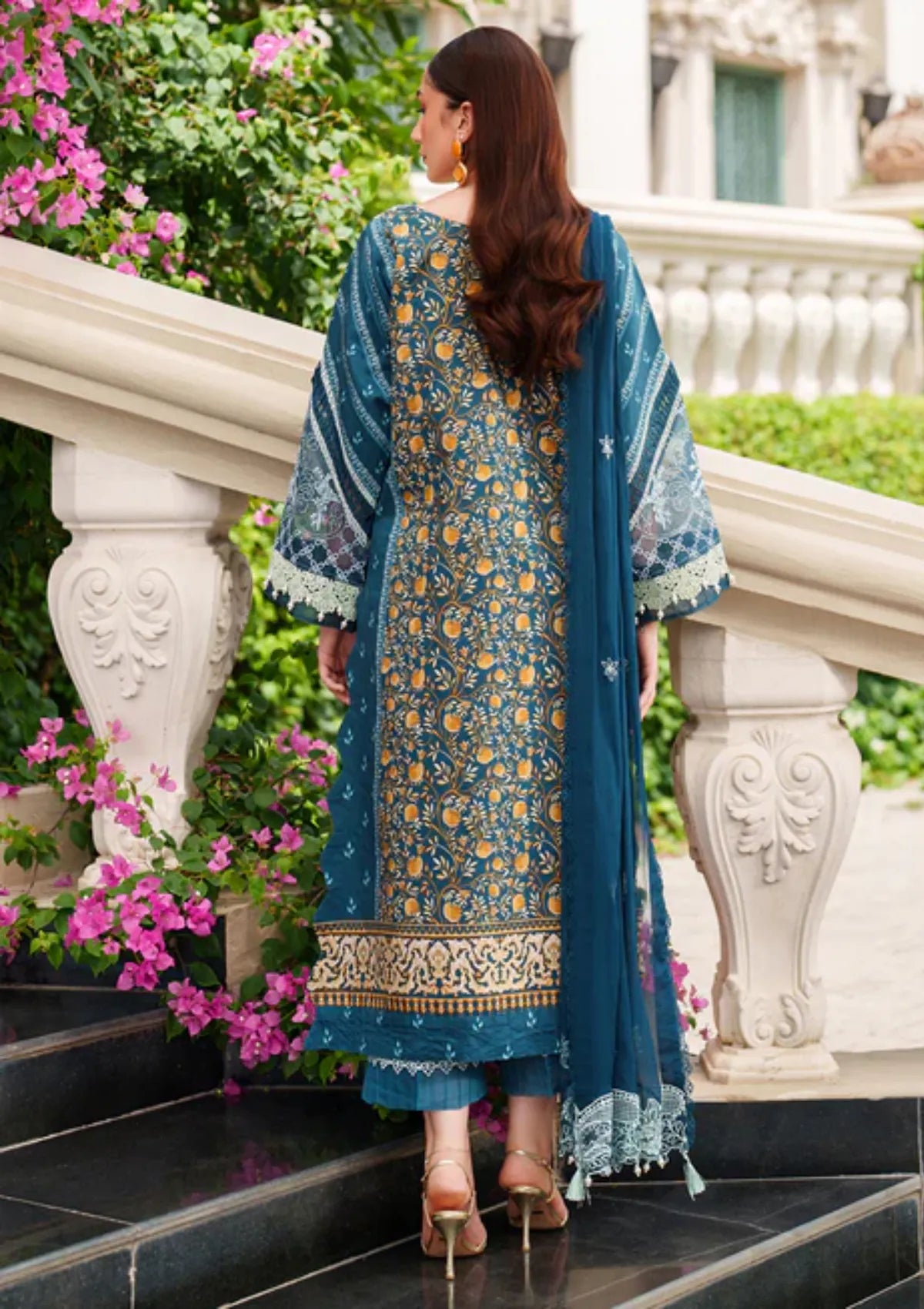 mohsin-saeed-fabrics-affordable-luxury-outfits-for-daily-formal-and-wedding-wear-This-product-is-from-parishay-ivy-bloom-winter-edit25-ivy-11-is-available-on-Mohsin-saeed-fabrics-website.