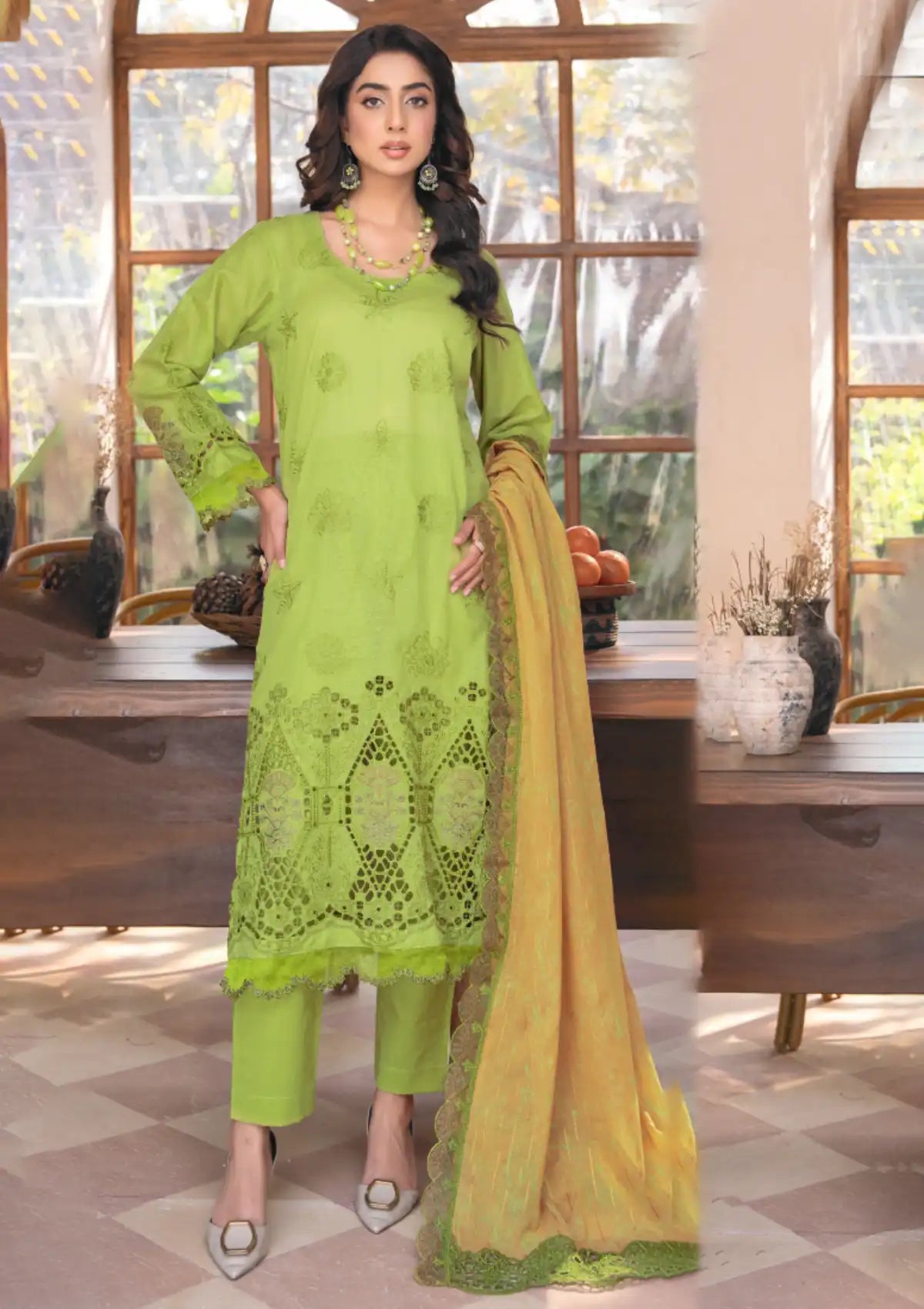 mohsin-saeed-fabrics-is-selling-online-and-in stores-Luxury-daily-wear-wedding-wear-formal-wear-in-budgeted-price-This-product-is-from-riaz-arts-intikhab-luxury-lawn25-d-01-is-available-on-Mohsin-saeed-fabrics-website.