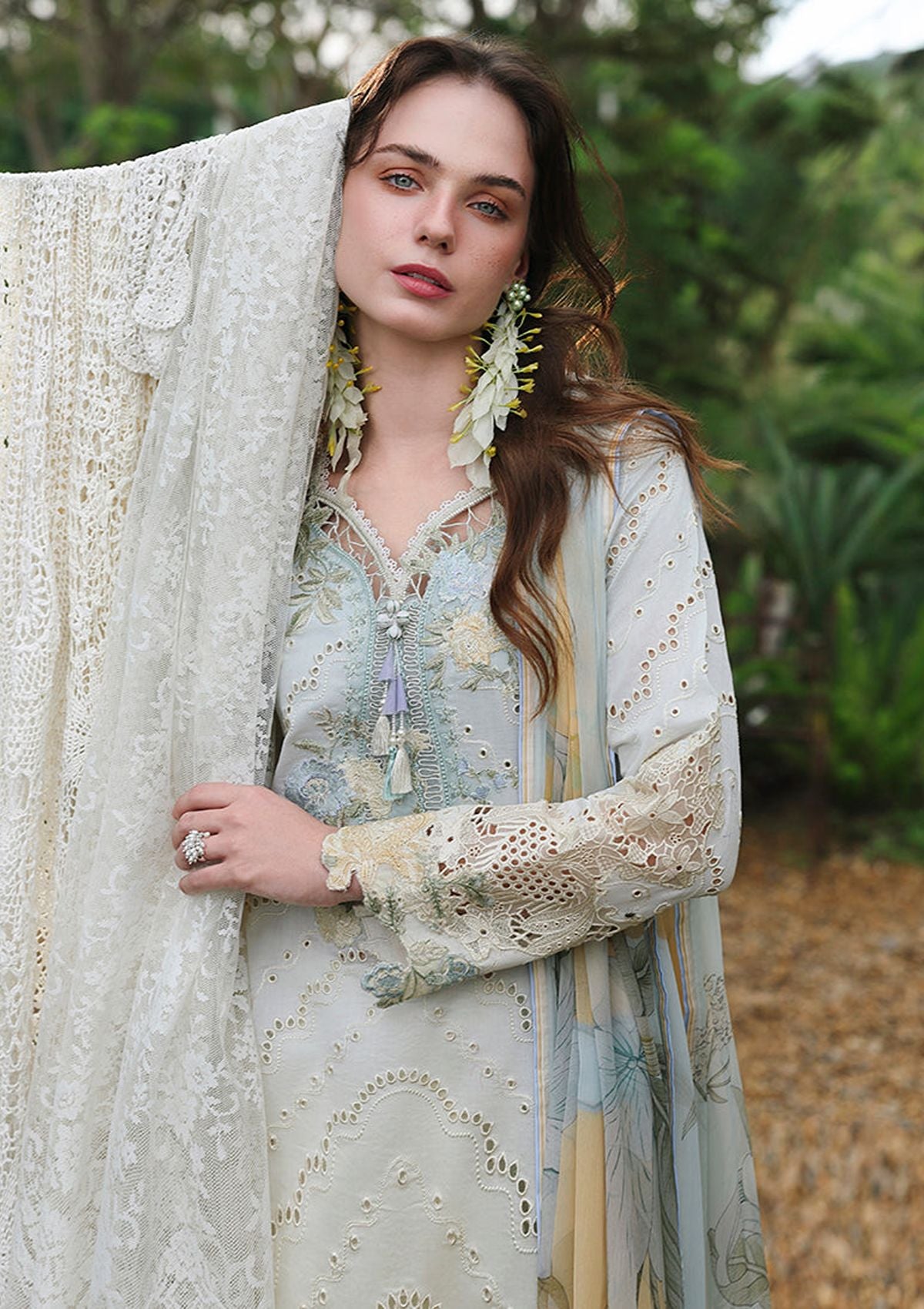 Mushq Hemline The Secret Garden Lawn'26 D-11 Ivory Botanica