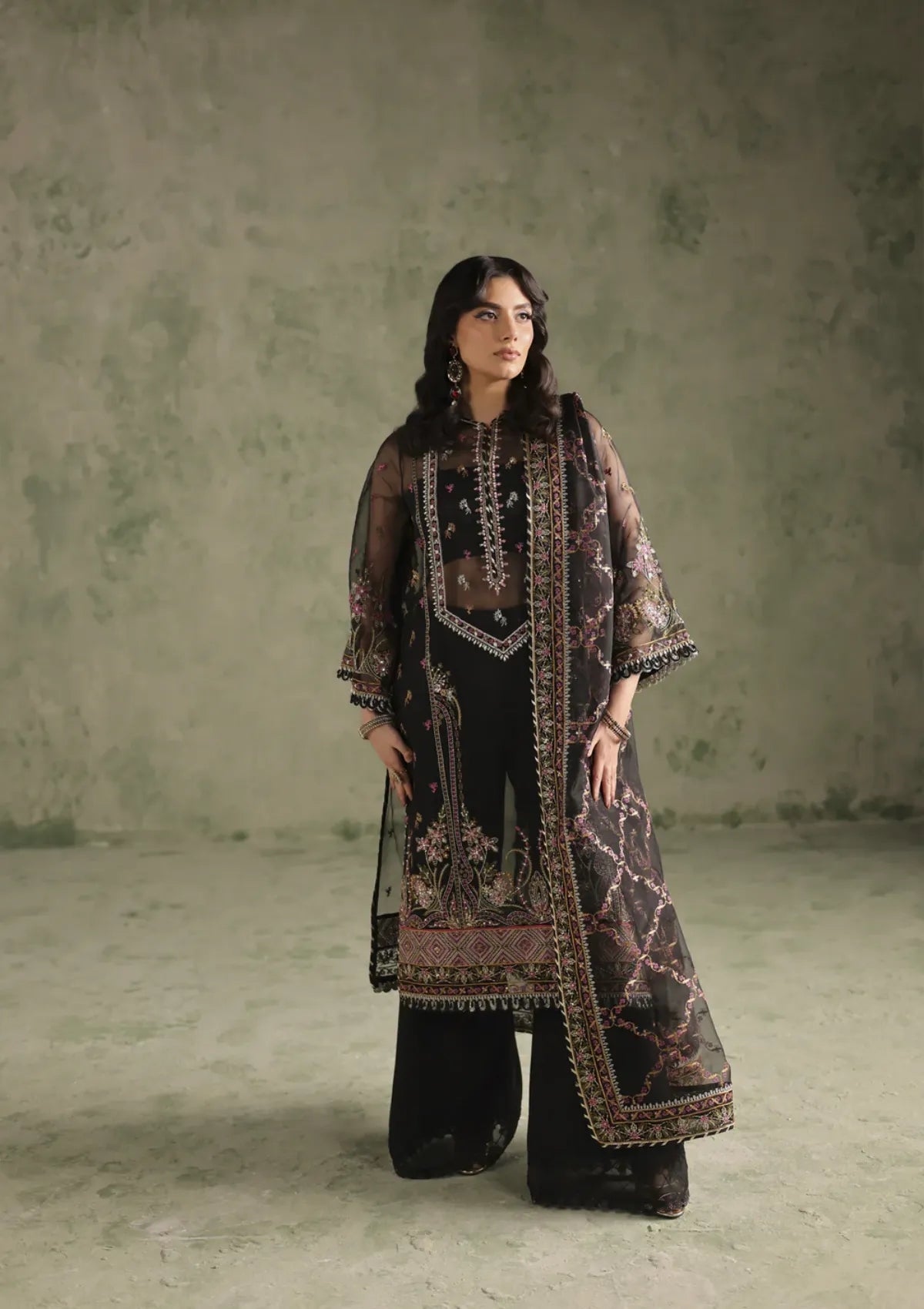 Imran Ramzan Esmeree'25 Ivresse Encanto