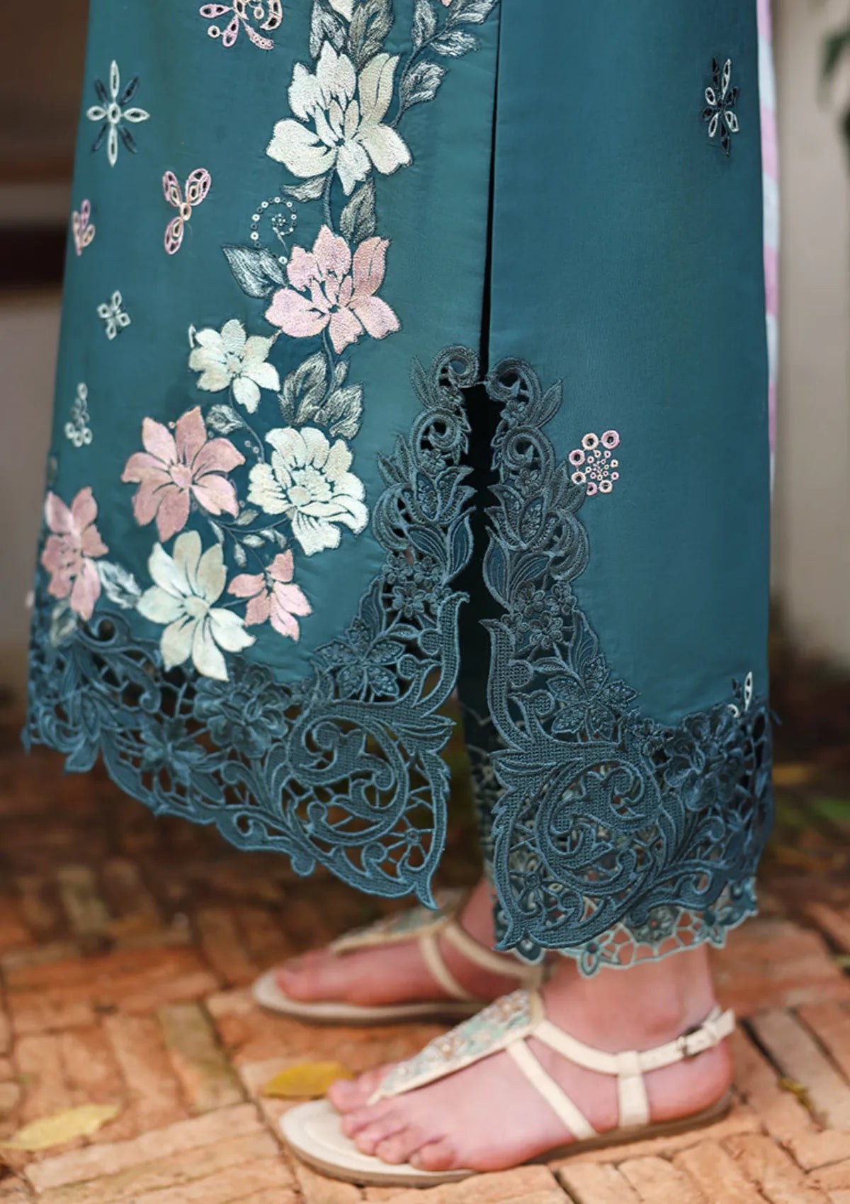 Hemline By Mushq Secret Garden Lawn'26 D-06 Ivy Spell