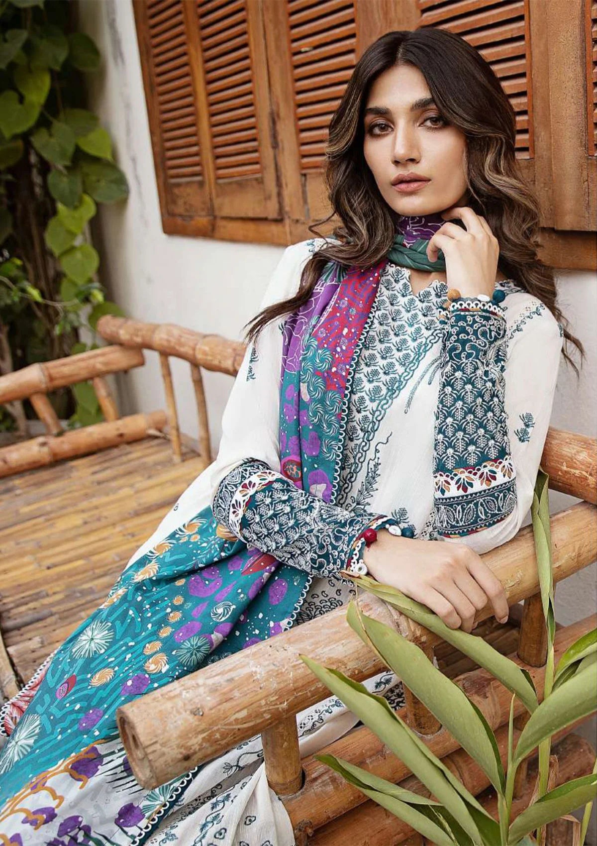 Jazmin Iris Fall Winter'23 D-02 - Mohsin Saeed Fabrics