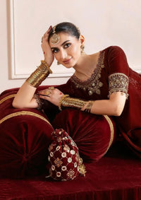 mohsin-saeed-fabrics-is-selling-online-and-in stores-Luxury-daily-wear-wedding-wear-formal-wear-in-budgeted-price-This-product-is-from-jazmin-chandani-velvet-formals25-svf-07-masal-is-available-on-Mohsin-saeed-fabrics-website.