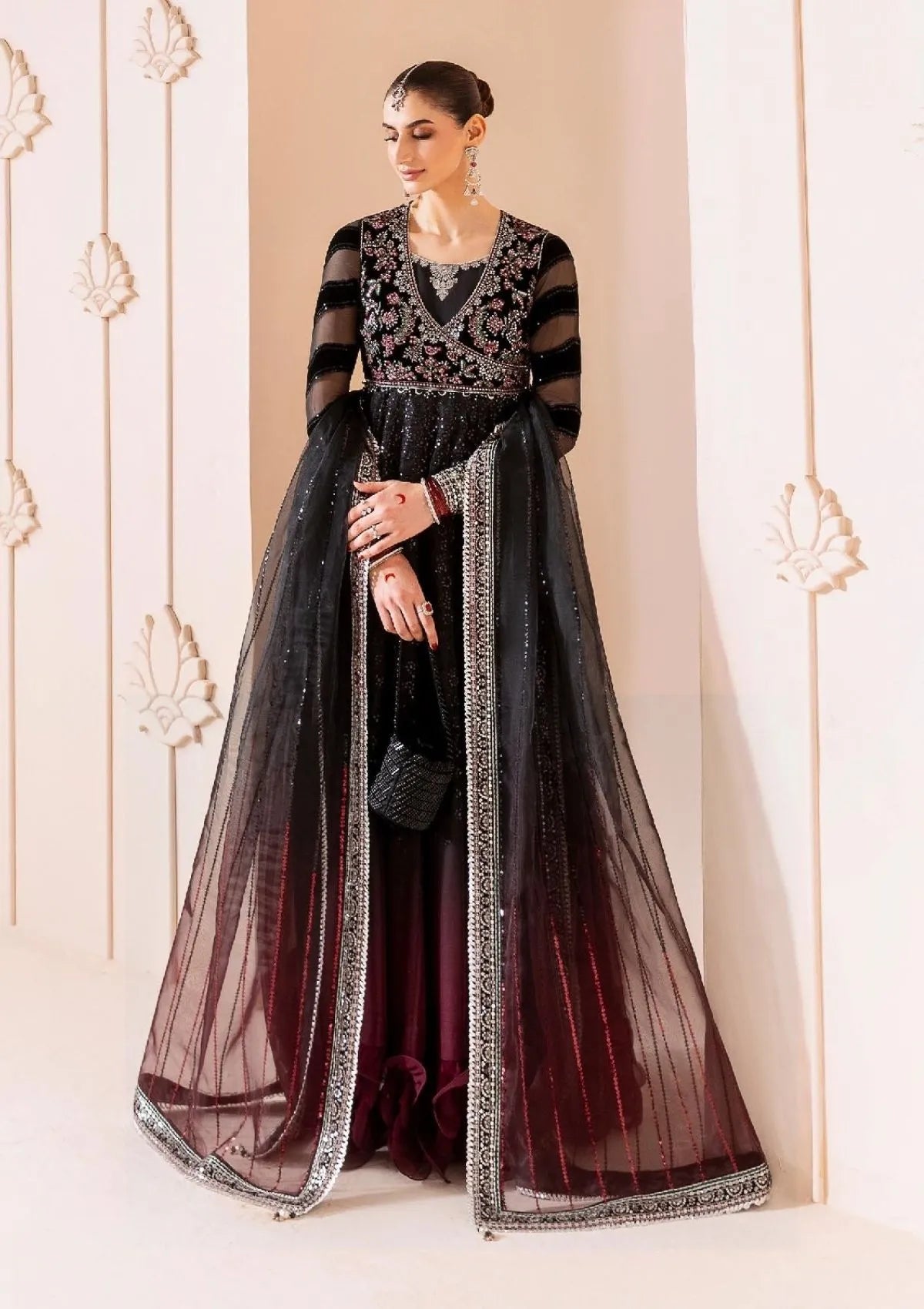 mohsin-saeed-fabrics-is-selling-online-and-in stores-Luxury-daily-wear-wedding-wear-formal-wear-in-budgeted-price-This-product-is-from-jazmin-chandani-velvet-formals25-svf-11-laila-is-available-on-Mohsin-saeed-fabrics-website.