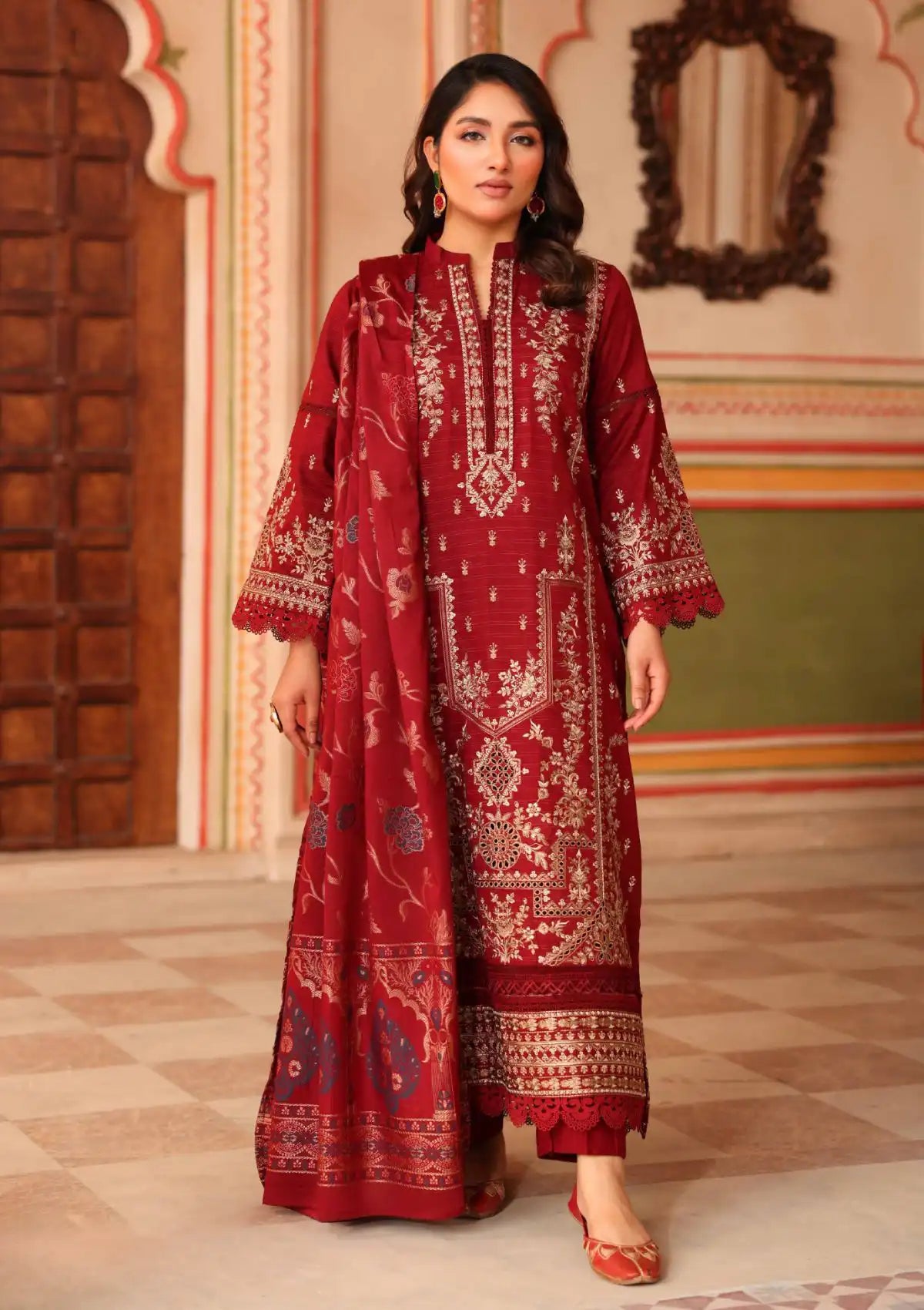 mohsin-saeed-fabrics-affordable-luxury-outfits-for-daily-formal-and-wedding-wear-This-product-is-from-johra-nashfa-emb-lawn25-jh-628-is-available-on-Mohsin-saeed-fabrics-website.
