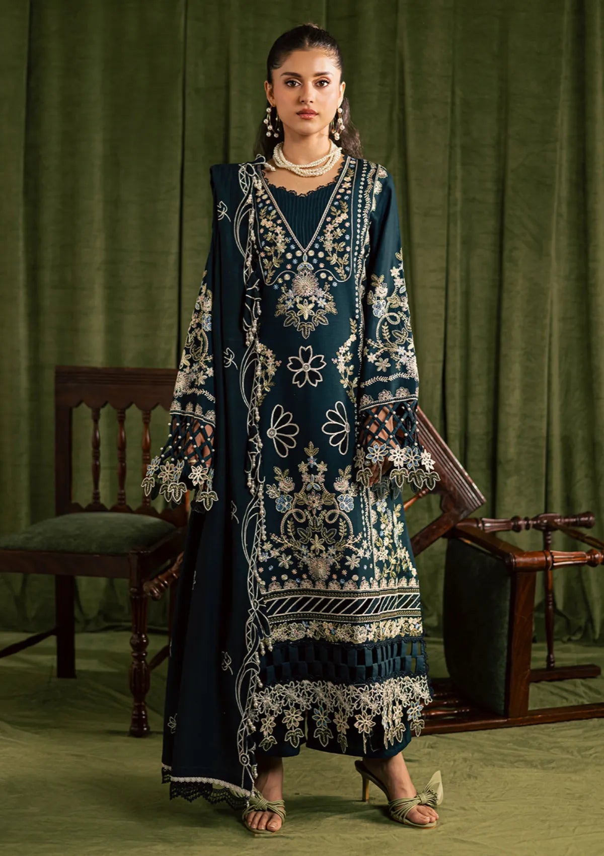 Mahnur Kaia Slub Linen'25 K-07