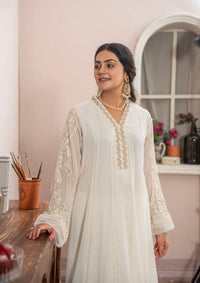 mohsin-saeed-fabrics-designer-daily-wear-formal-and-wedding-suits-within-budget-This-product-is-from-manahils-k-165-off-white-is-available-on-Mohsin-saeed-fabrics-website.