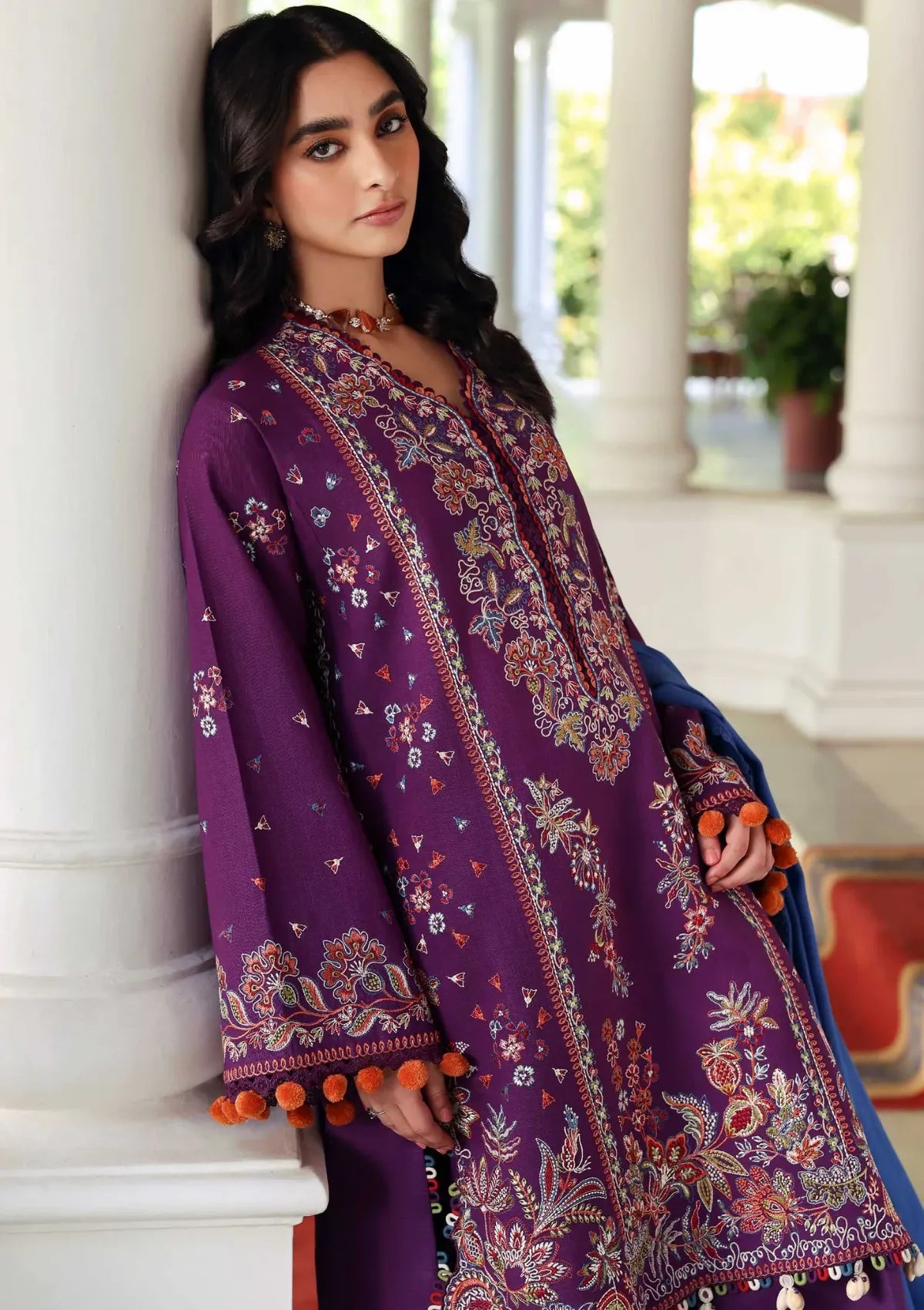 Republic Amaris Luxury Shawl'25 D-03 Kaia