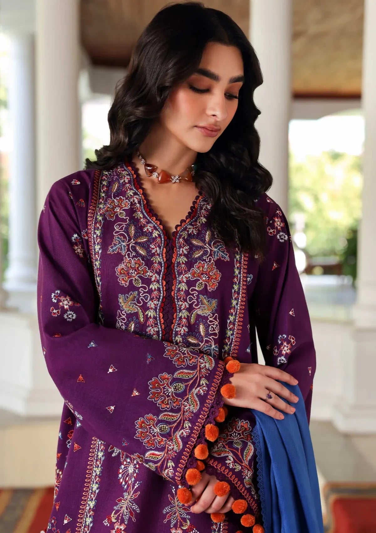 Republic Amaris Luxury Shawl'25 D-03 Kaia