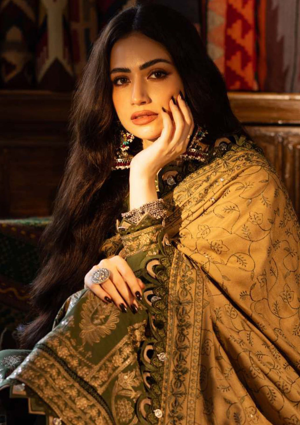 Asim Jofa Kashmiri Taanka Emb Shawl'23 AJKT-07 - Mohsin Saeed Fabrics