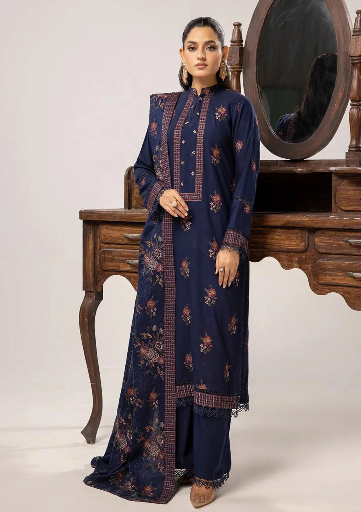 Khoobsurat Husn-e-Jahaan Peach Leather'24 HJ-109