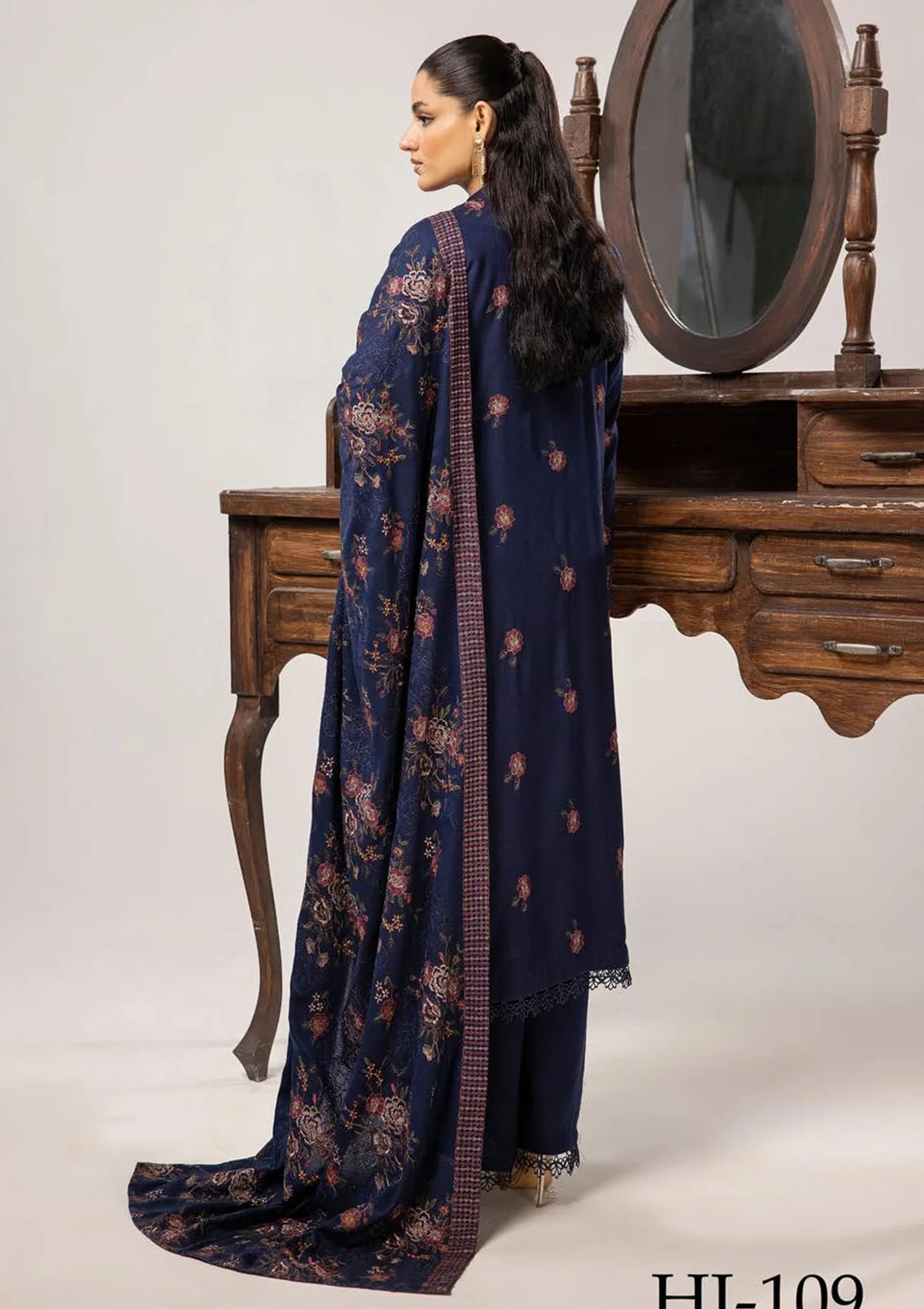 Khoobsurat Husn-e-Jahaan Peach Leather'24 HJ-109