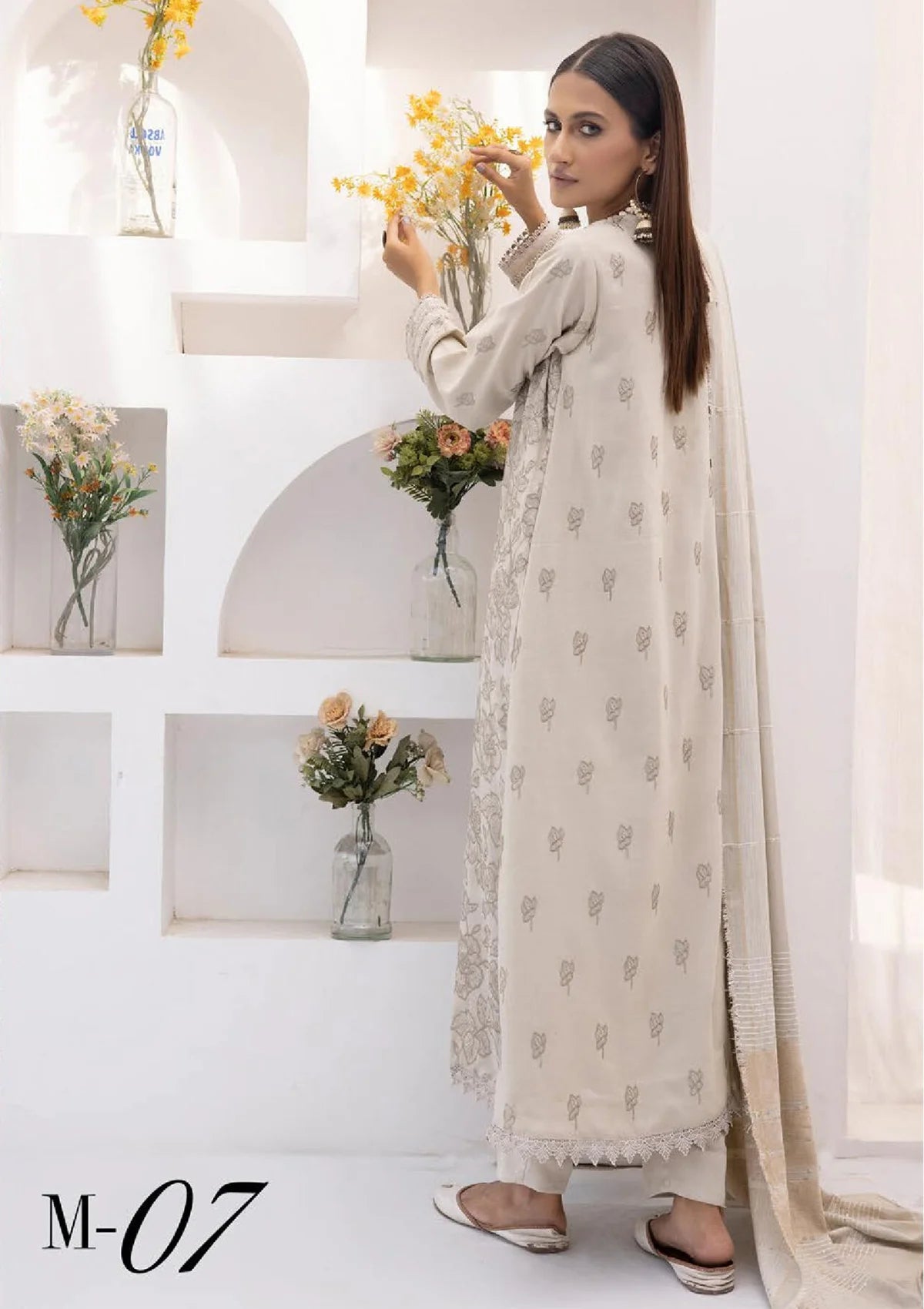 Khoobsurat Mehru Nisa Emb Peach Leather'23 M-07 - Mohsin Saeed Fabrics