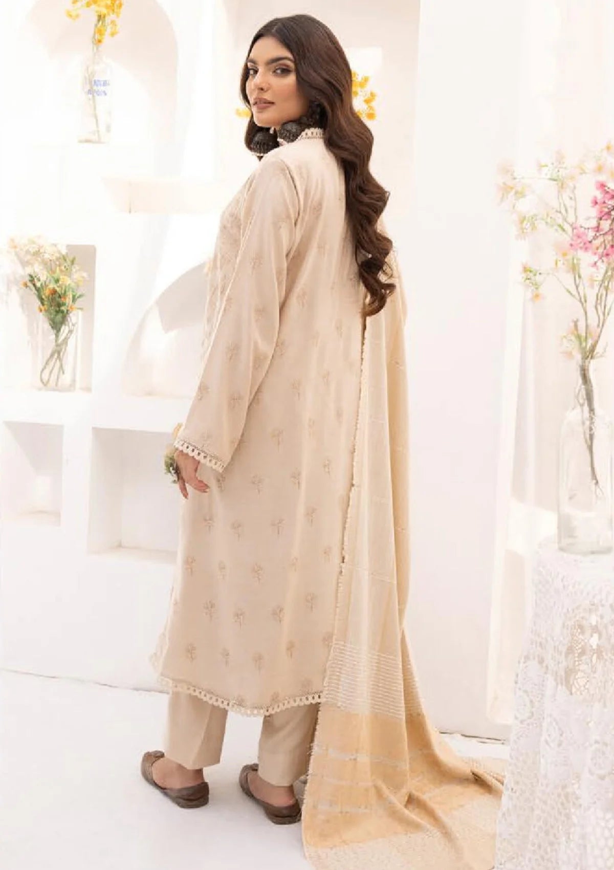 Khoobsurat Mehru Nisa Emb Peach Leather'23 M-08 - Mohsin Saeed Fabrics